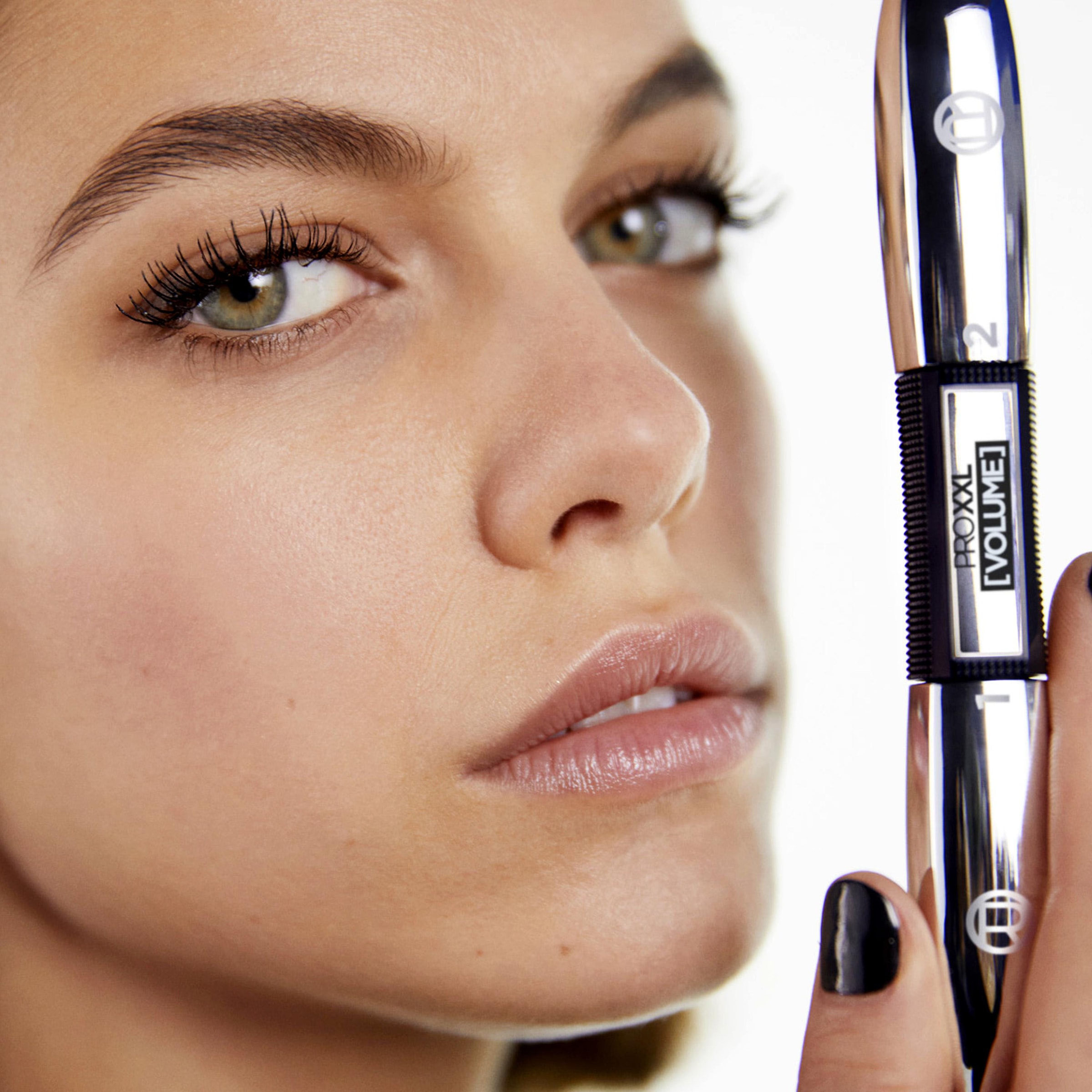 L'ORÉAL PARIS Mascara »ProXXL Volume Mascara schwarz«, mit spezieller Fasertechnologie