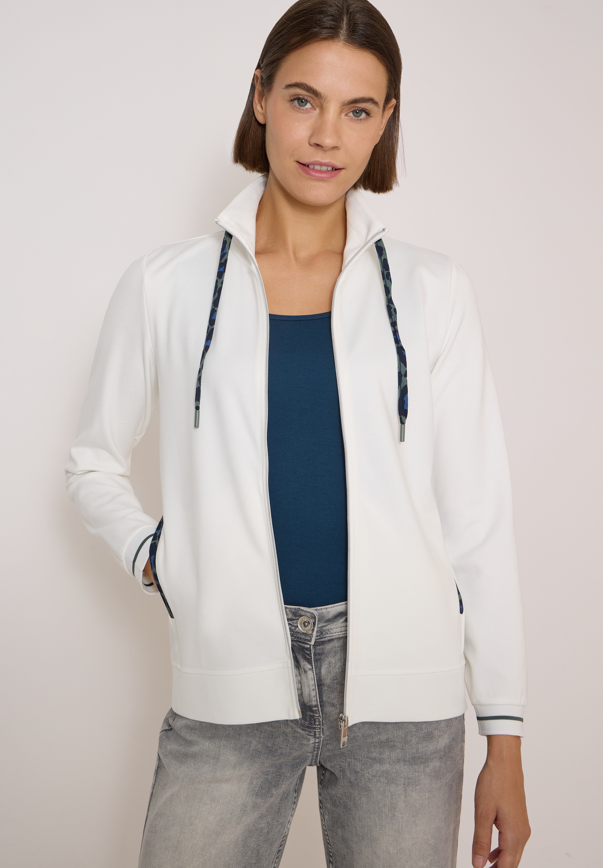 Cecil Cardigan mit Stehkragen
