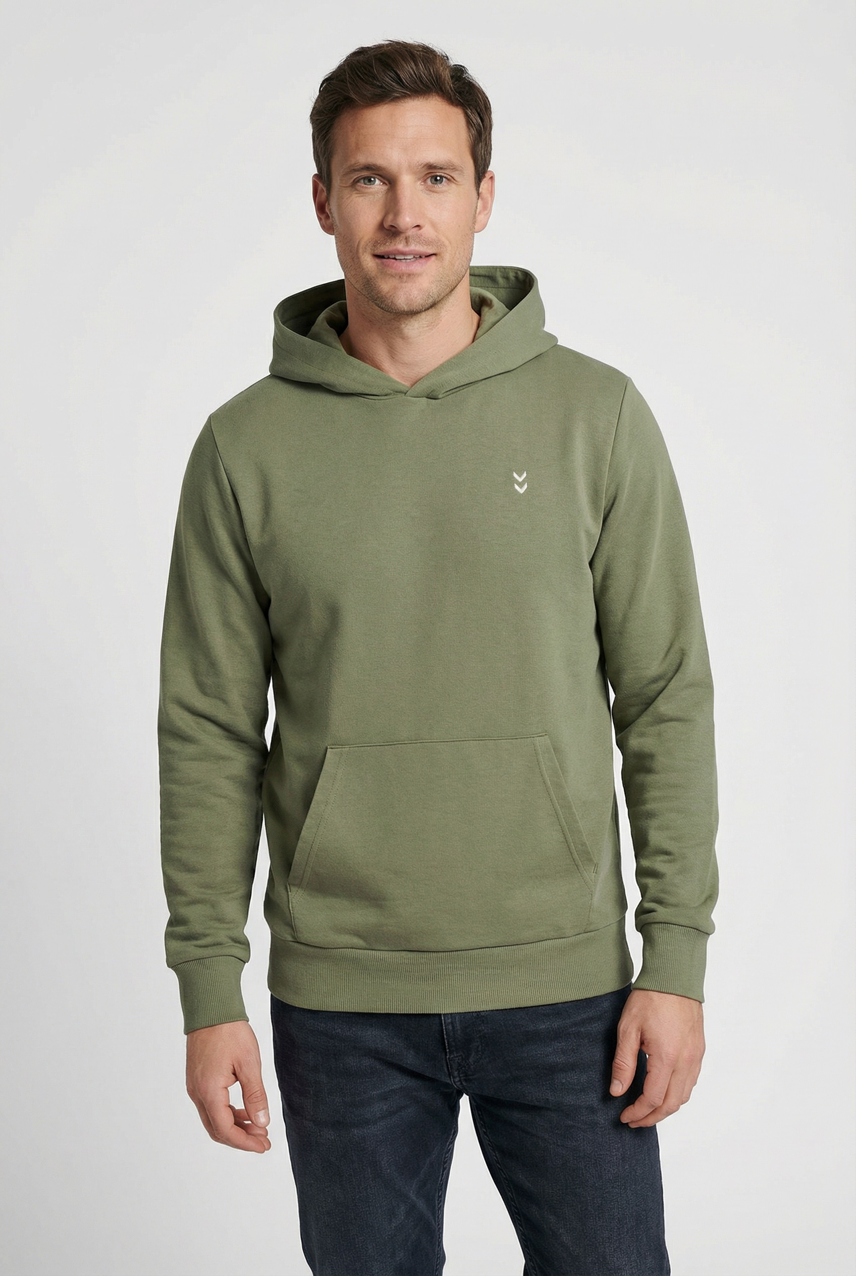 hummel Kapuzensweatshirt "HMLPULSE SWEAT HOODIE", mit gesticktem Chevron-Logo, aus weichem Sweatstoff
