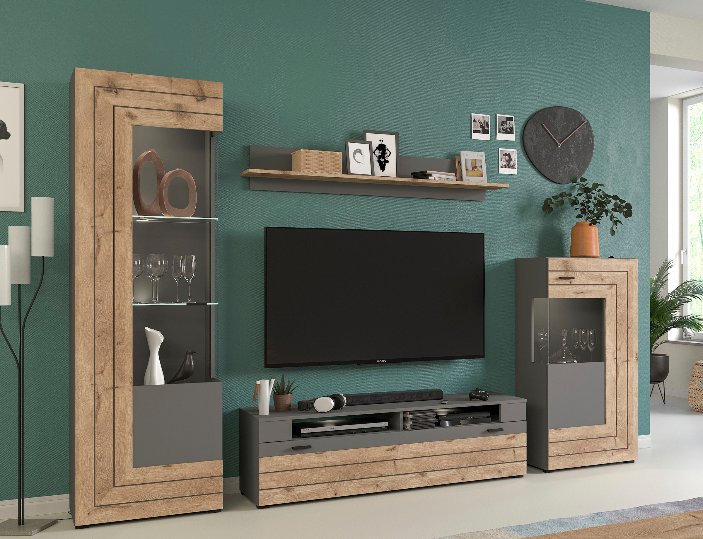 INOSIGN Lowboard »Aalborg, Breite 140 cm, 1 Klappe, 2 offene Fächer, Metallgriffe«, TV-Möbel, TV-Schrank, TV-Lowboard, Mediaboard, Wohnmöbel
