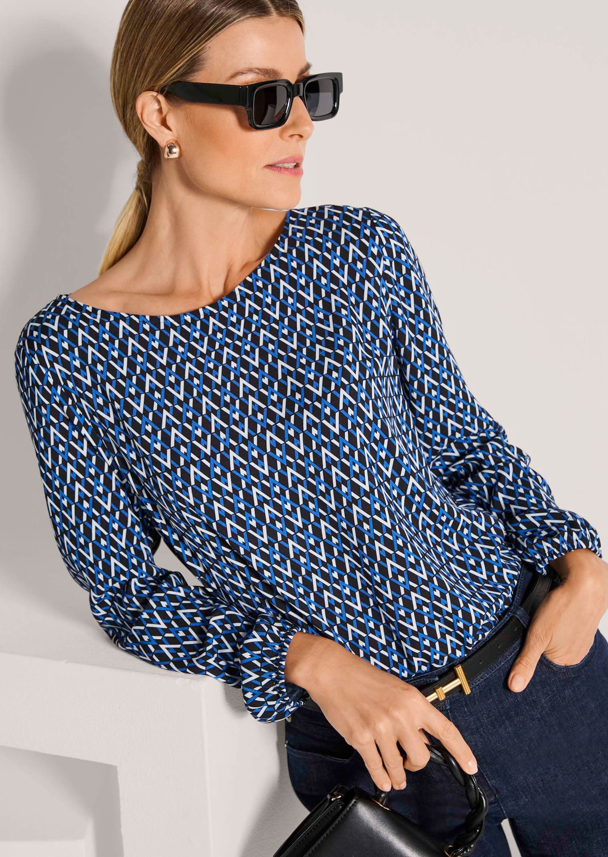 MADELEINE Schlupfbluse »Blusenshirt Viskosebluse mit grafischem Muster«