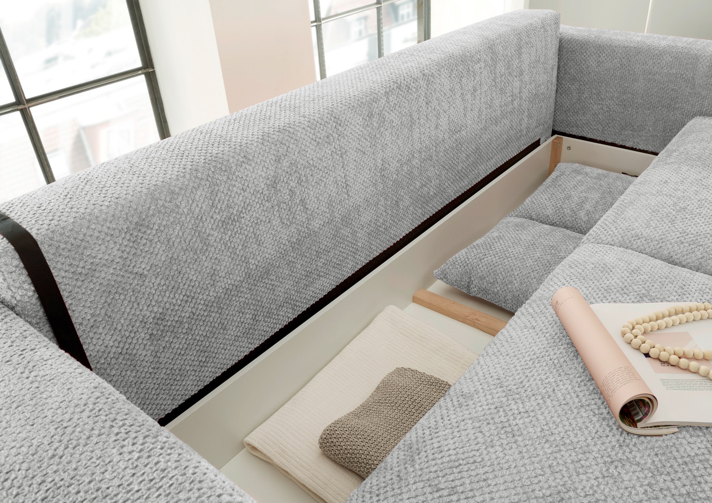 ED EXCITING DESIGN Schlafsofa »Bullet«, mit Bettkasten & 2 Zierkissen