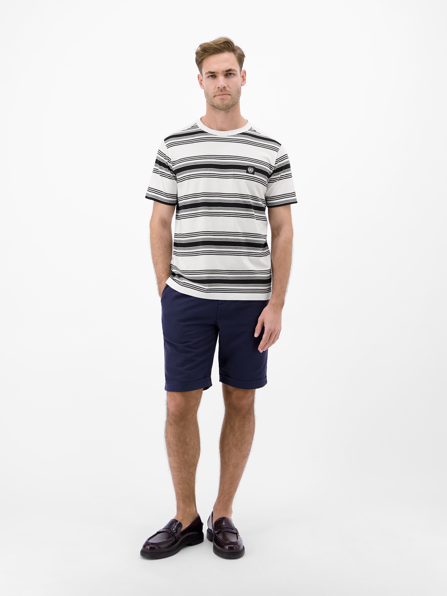 LERROS T-Shirt »T-Shirt im Streifenlook mit O-Neck«