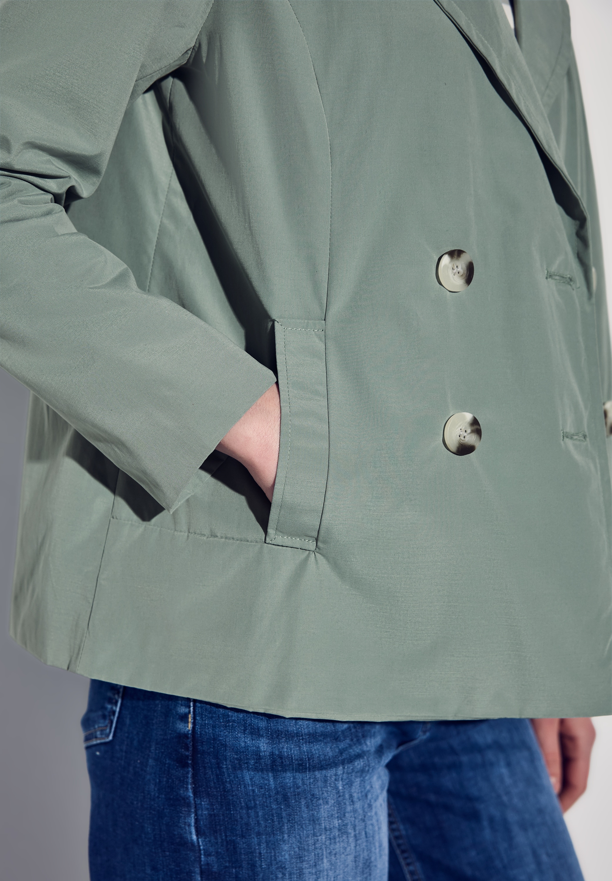 STREET ONE Trenchcoat, doppelreihig und mit Reverskragen