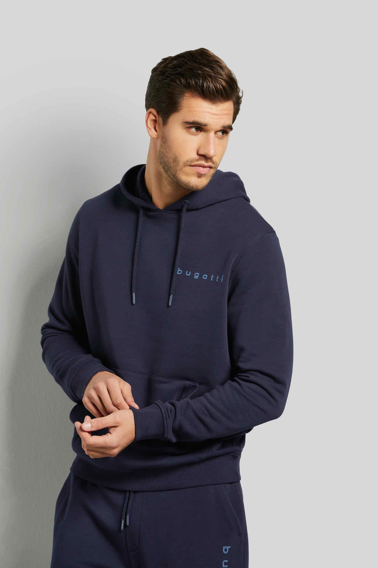 bugatti Hoodie, mit Kängurutasche