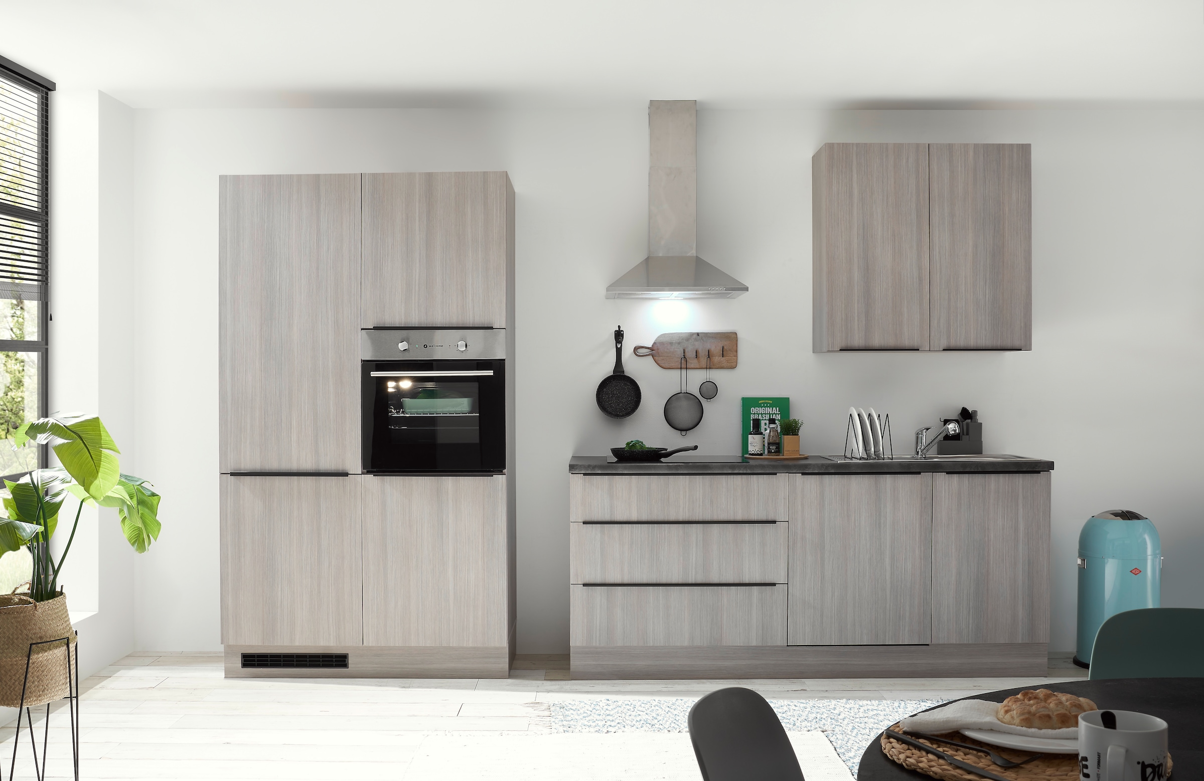 BASIC by Balculina Küchenzeile »Landzeit BxHxT 320x240x60 cm«, Breite 320cm, wahlweise mit E-Geräten, Softclose, Metallschubkasten