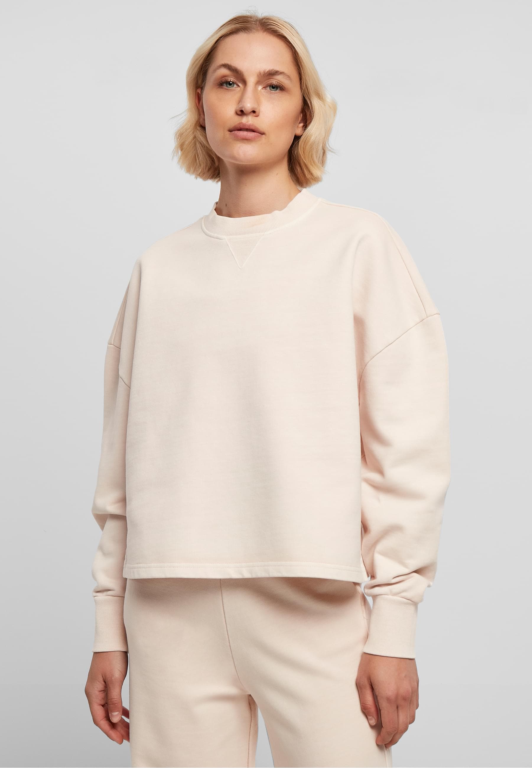 URBAN CLASSICS Sweater »Urban Classics Damen Ladies Heavy Terry Garment Dye Crewneck«, (1 tlg.)