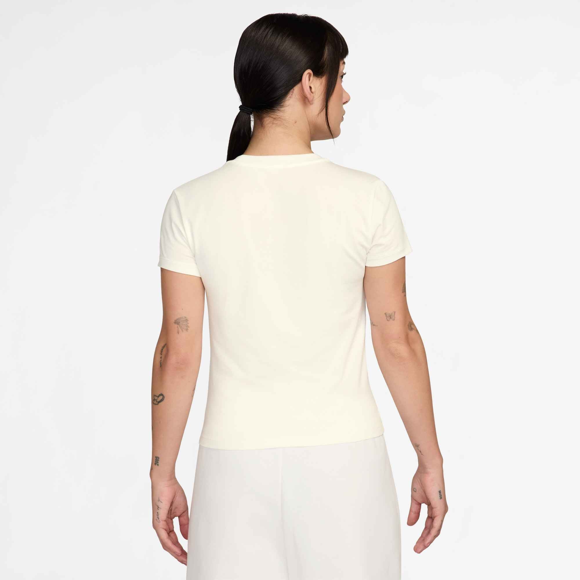 Nike Sportswear T-Shirt »W NSW CHLLKNT MODCRP TMATO TEE« Print T-Shirt, aus Viskose, Baumwolle und Elasthan,