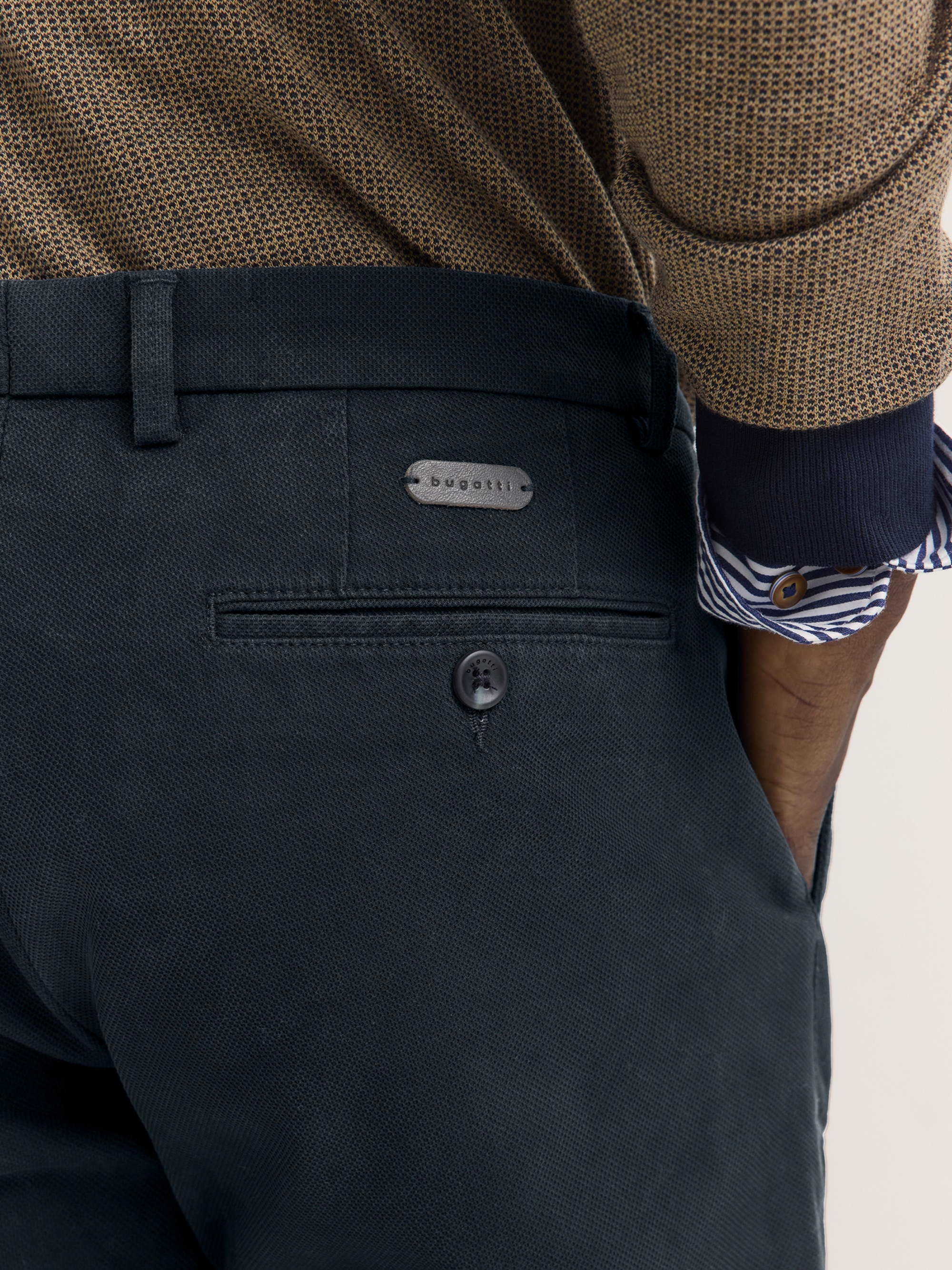 bugatti Chinohose »Modern Fit«  Modern Fit Baumwoll-Stretch Soft Touch