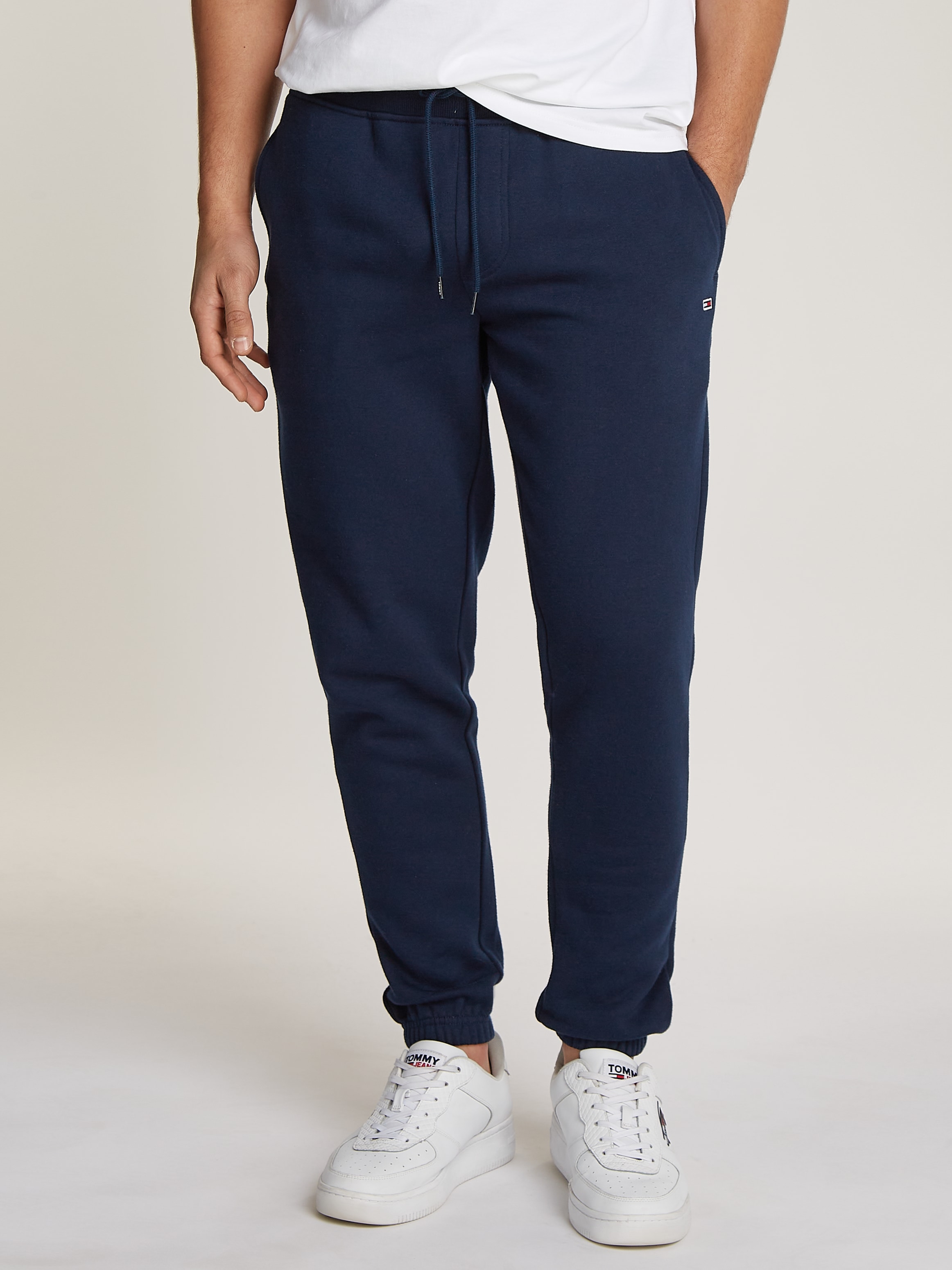 Tommy Jeans Sweathose "TJM SLIM S FLAG SWEATPANT"