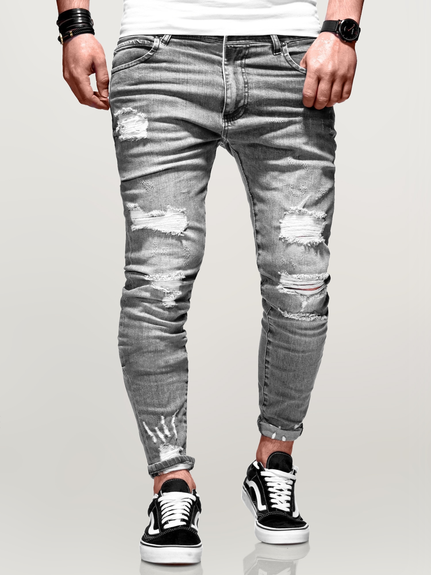 behype Slim-fit-Jeans »Dino«, mit tollen Used-Elementen