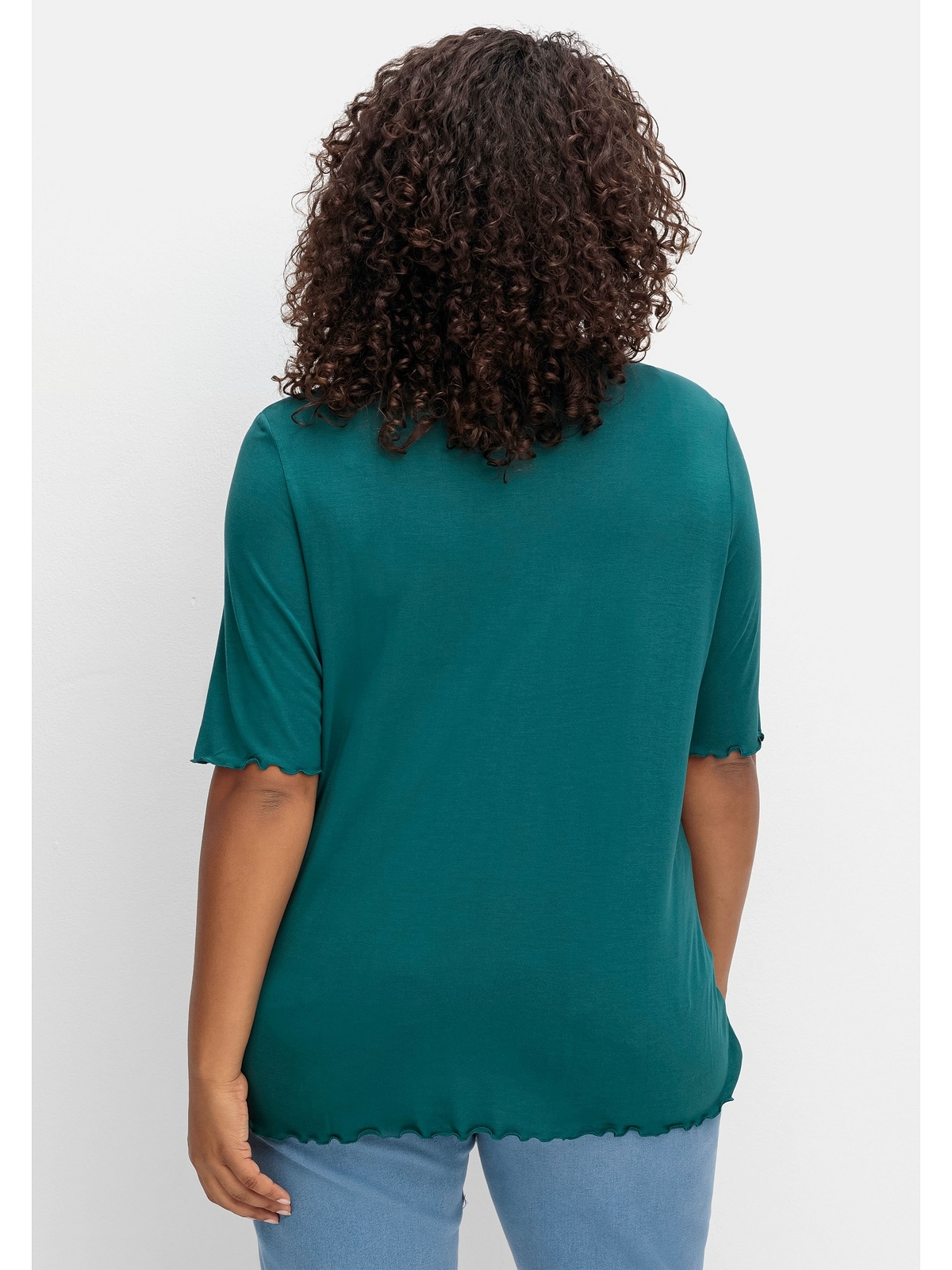 Sheego T-Shirt »Große Größen«, mit Stehkragen und Wellensaumkanten  bestellen | BAUR