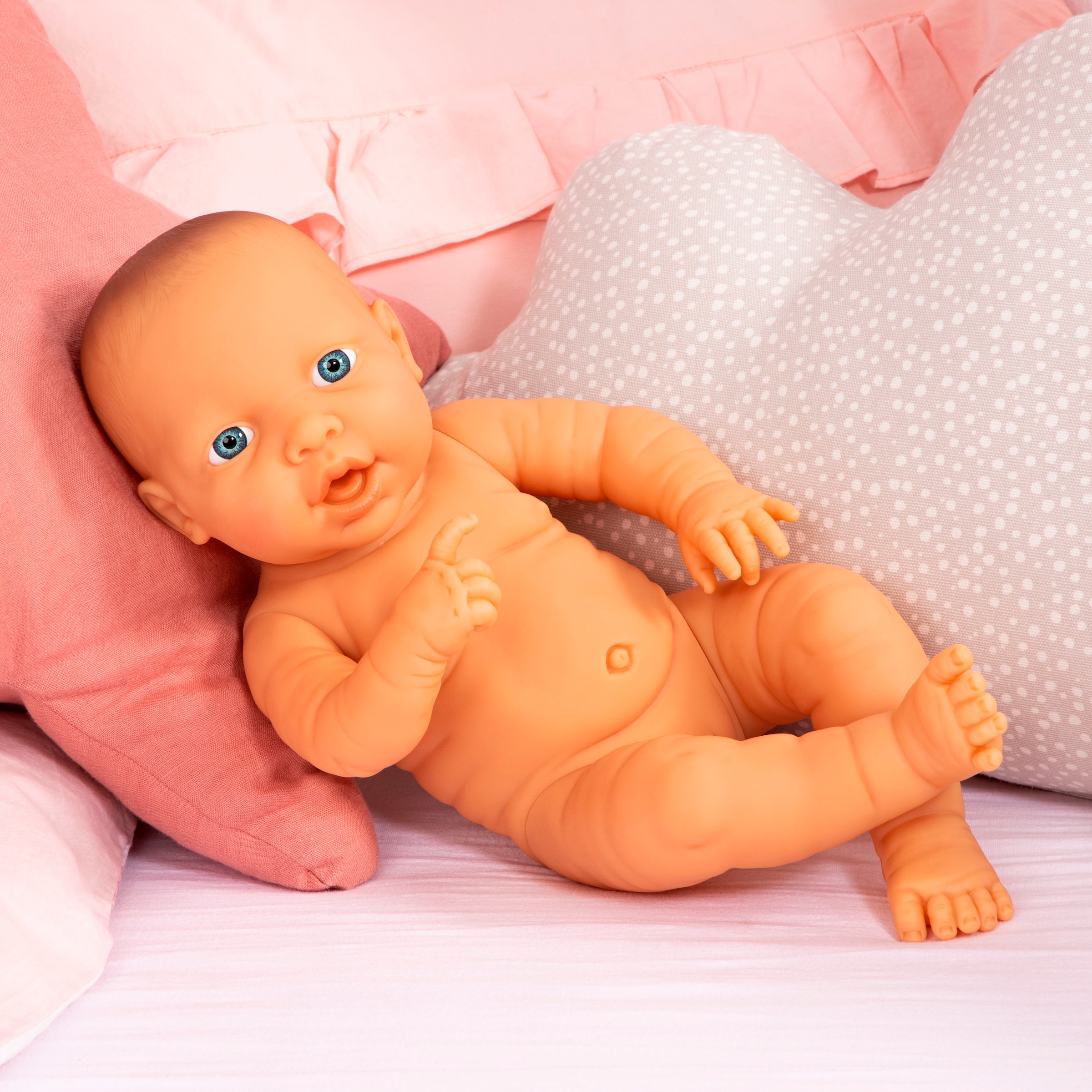 Bayer Babypuppe »Newborn Baby Mädchen, 42 cm«