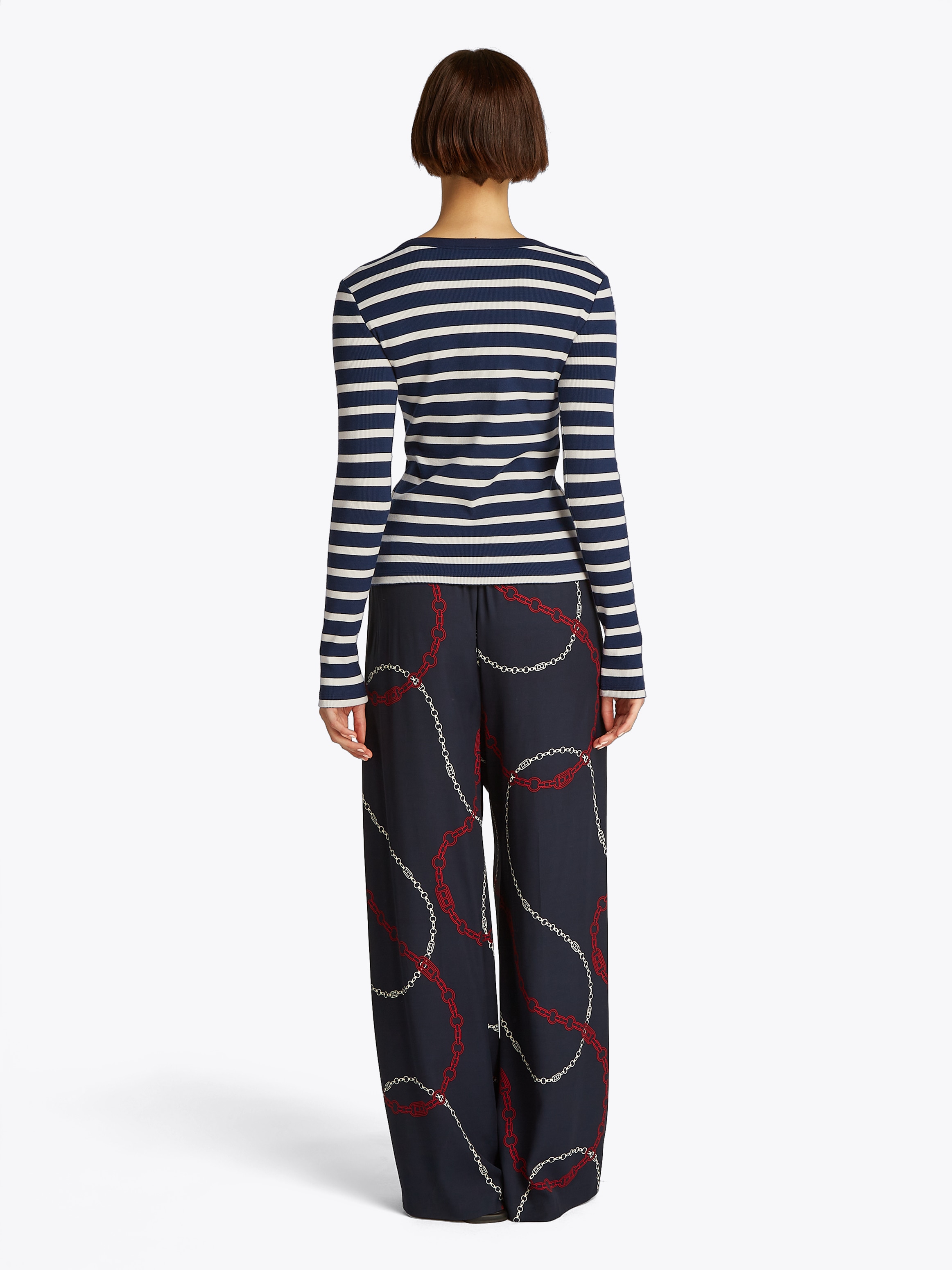Tommy Hilfiger Langarmshirt »SLIM HENLEY GB SCOOP-NK LS«, mit Rippenstruktur, mit Metalllabel