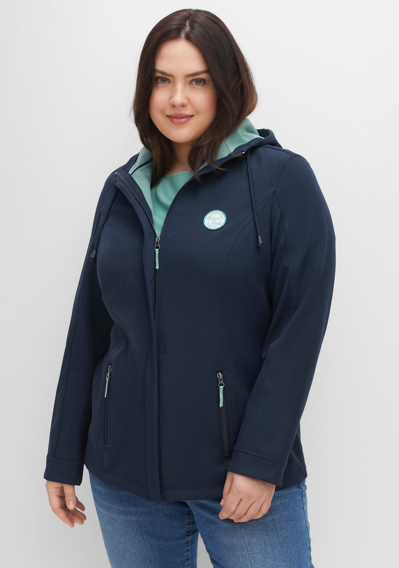 Sheego Softshelljacke, mit Kapuze günstig online kaufen