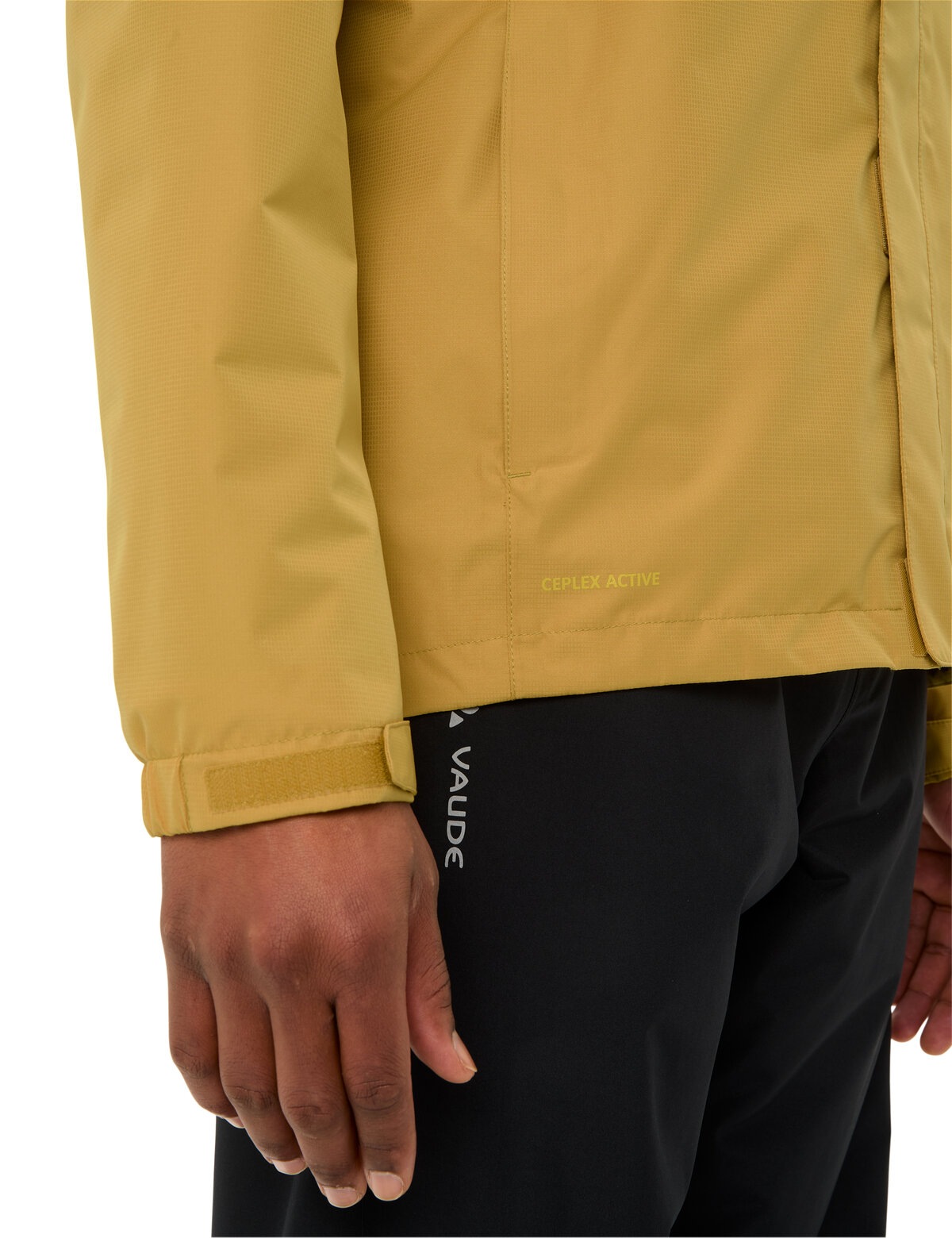VAUDE Fahrradjacke »MEN'S ESCAPE BIKE LIGHT JACKET«, (1 St.), mit Kapuze