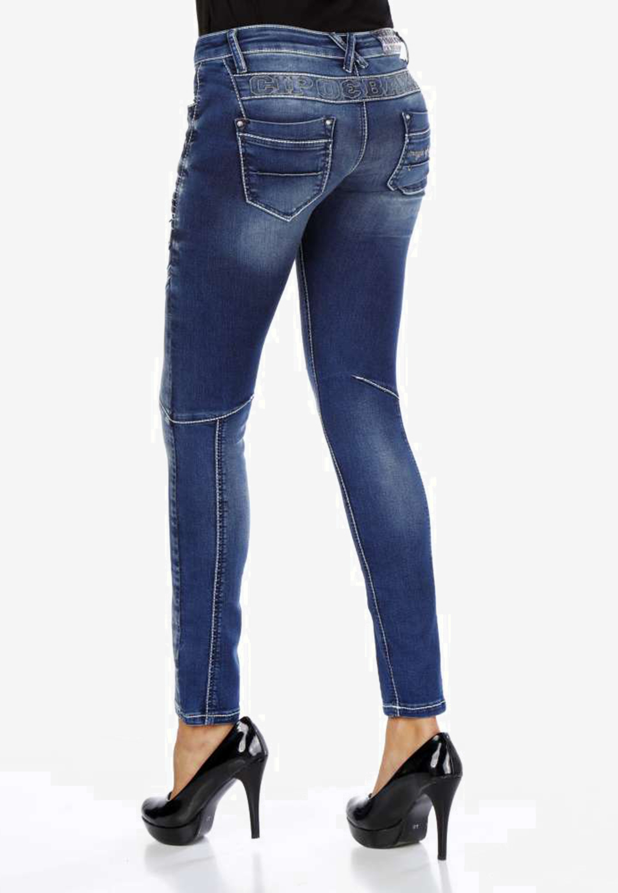 Cipo & Baxx Bequeme Jeans, mit niedriger Taille in Skinny Fİt