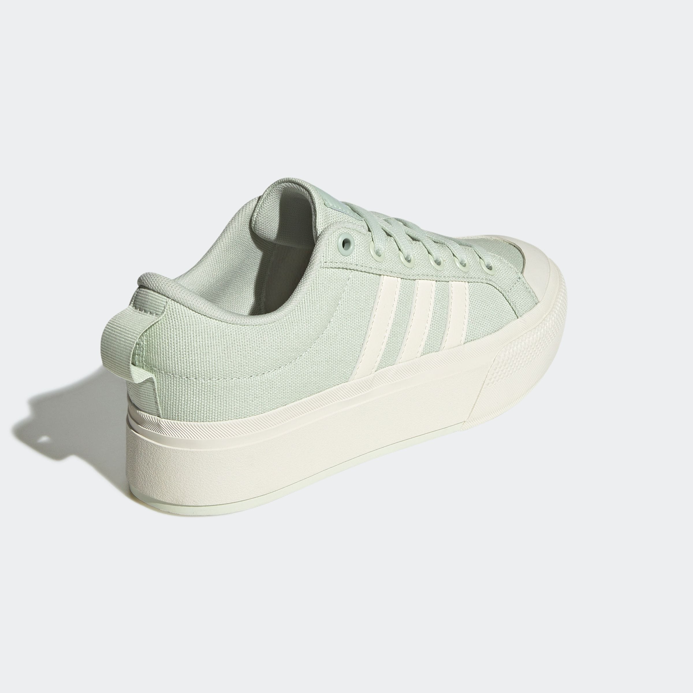 adidas Sportswear Sneaker »BRAVADA 2.0 PLATFORM«, Design auf den Spuren des adidas Nizza