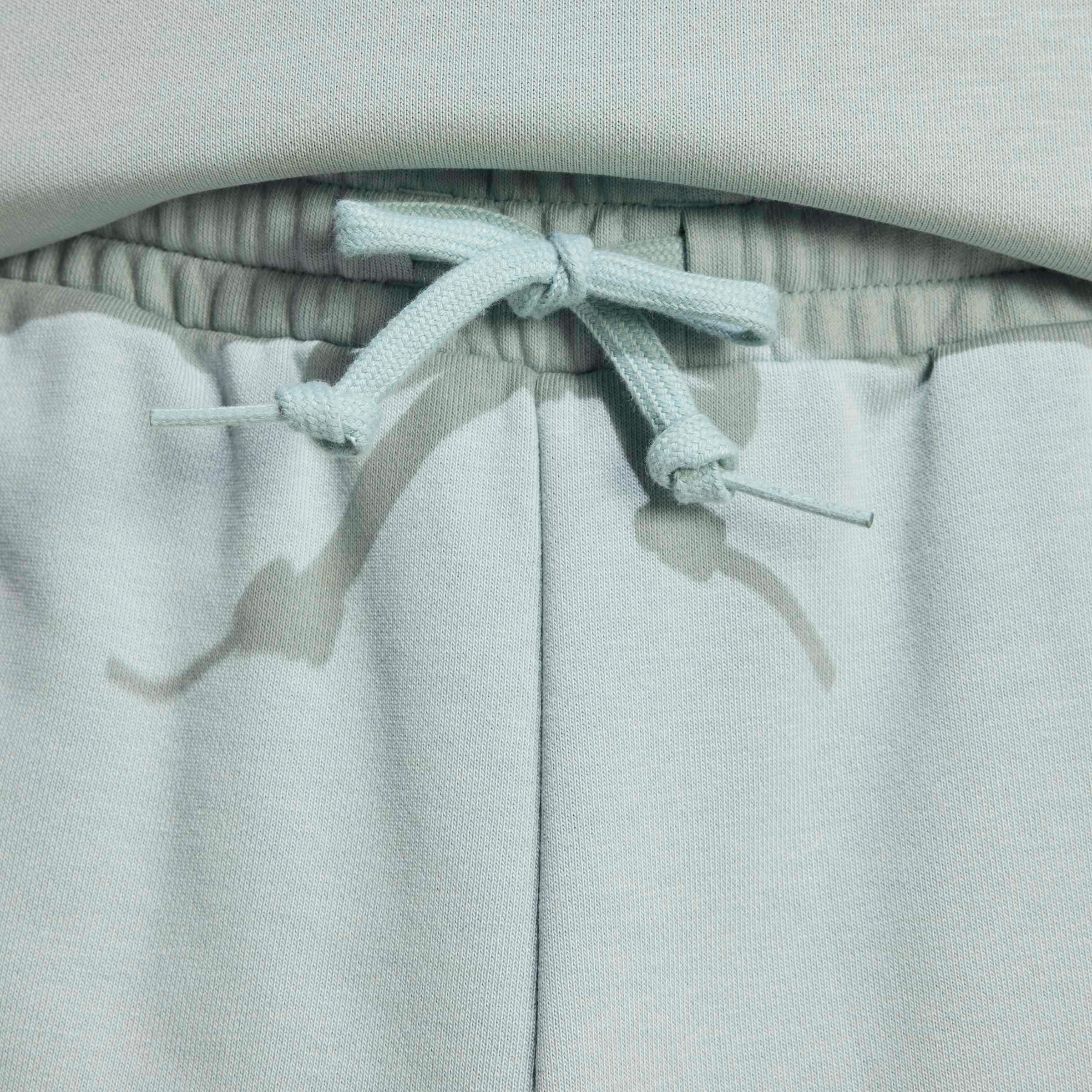 adidas Sportswear Shorts »ESSENTIALS 3-STREIFEN FRENCH TERRY«  für Laufaktivitäten und sportliche Anlässe, mit Kordelverschluss