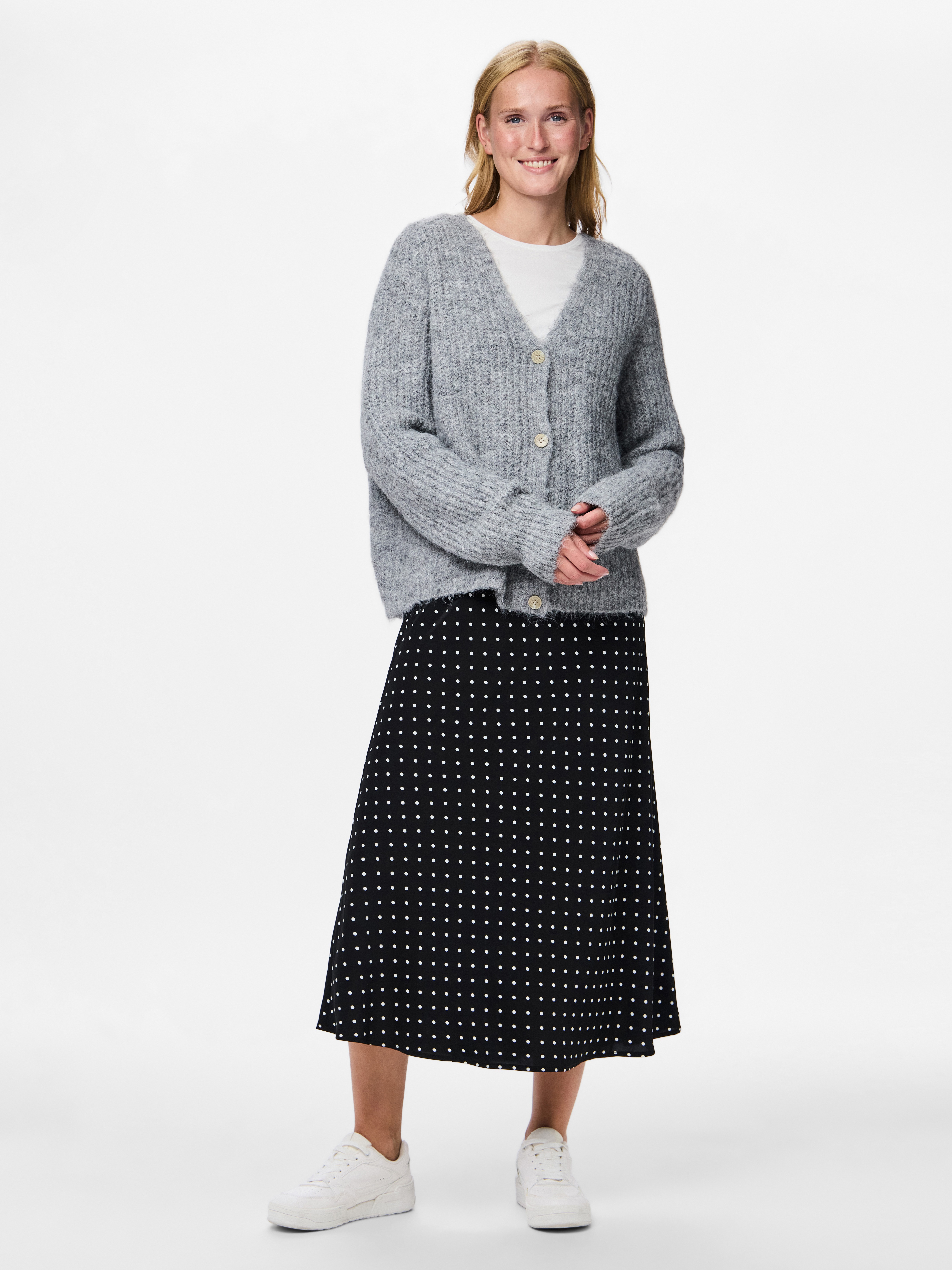 Thumbnail - pieces Strickjacke "PCCLEO LS V-NECK KNIT CARDIGAN NOOS BC"