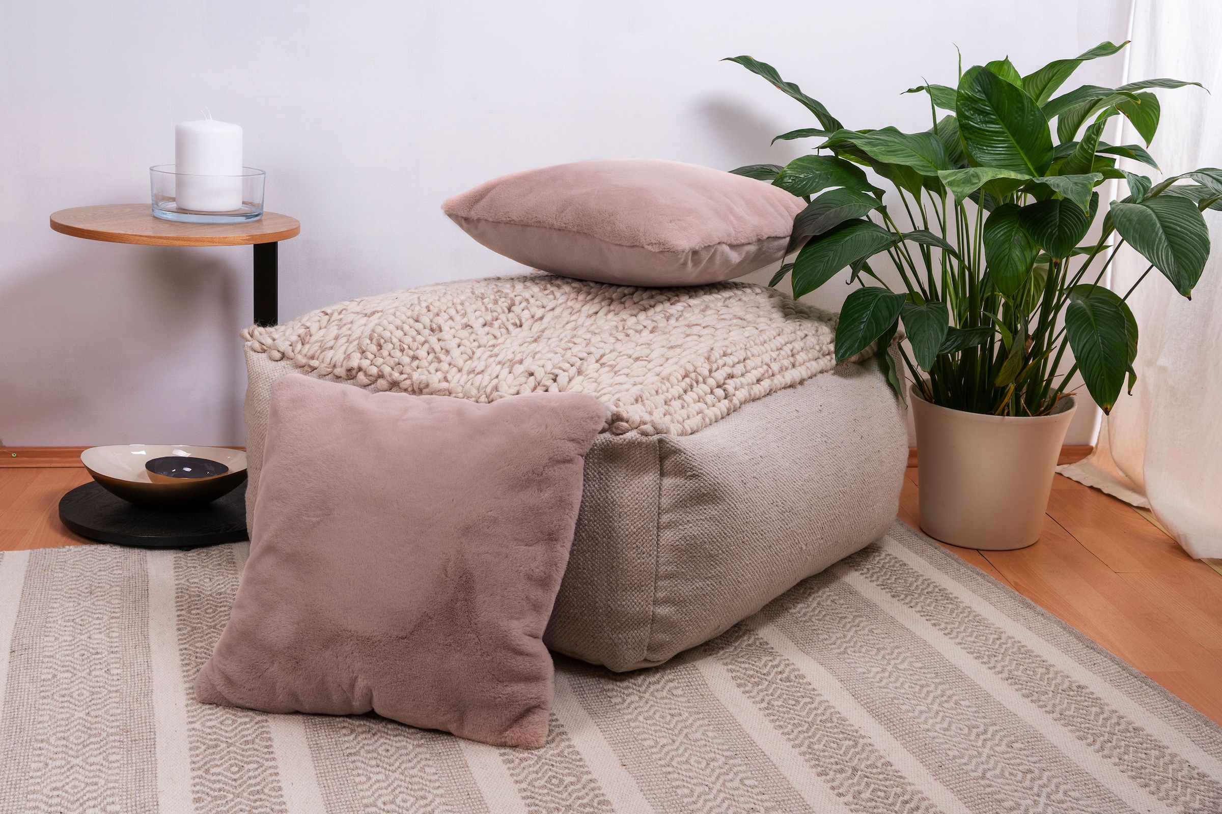 Kenda Sand Fellkissen »Dekokissen Aimee 625 2er-Set«, Kissen inkl. Füllung mit flauschigem Stoffbezug