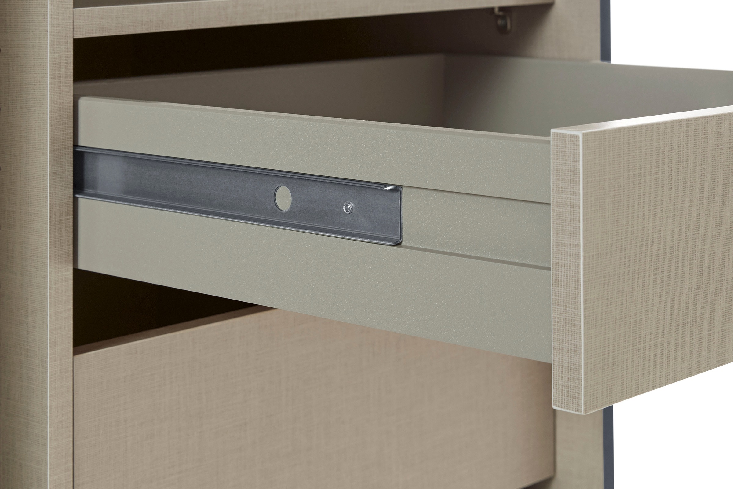 rauch Schwebetürenschrank »Kleiderschrank Schrank Garderobe TOPSELLER OTELI inkl. Inneneinteilung«, mit 3 Innenschubladen sowie zusätzlichen Einlegeböden MADE IN GERMANY