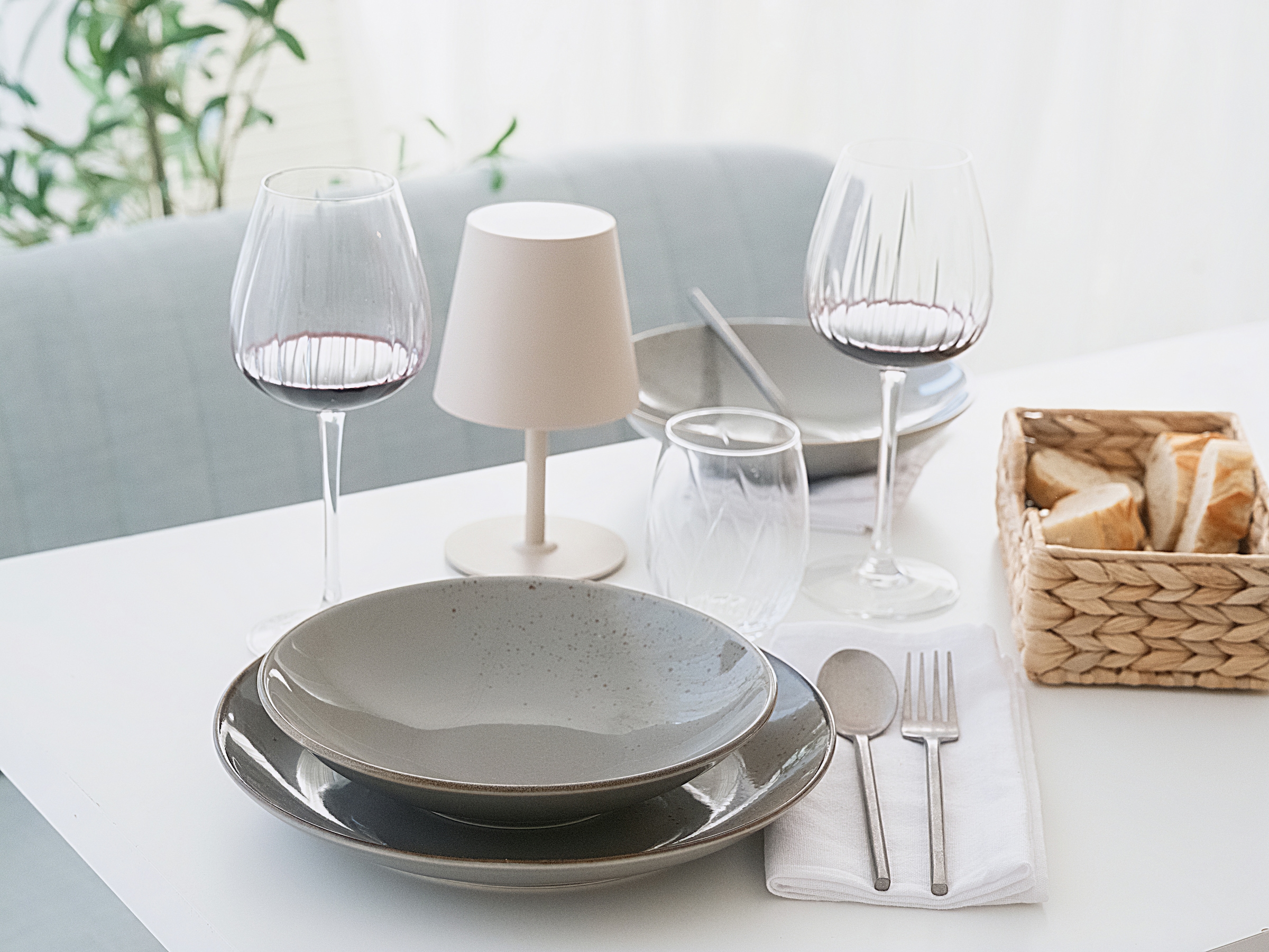 CreaTable Tafelservice »Nature Collection, Service, Teller-Set, 8-tlg.« Handgemalte Sprenkel und Ränder, Reaktivglasur
