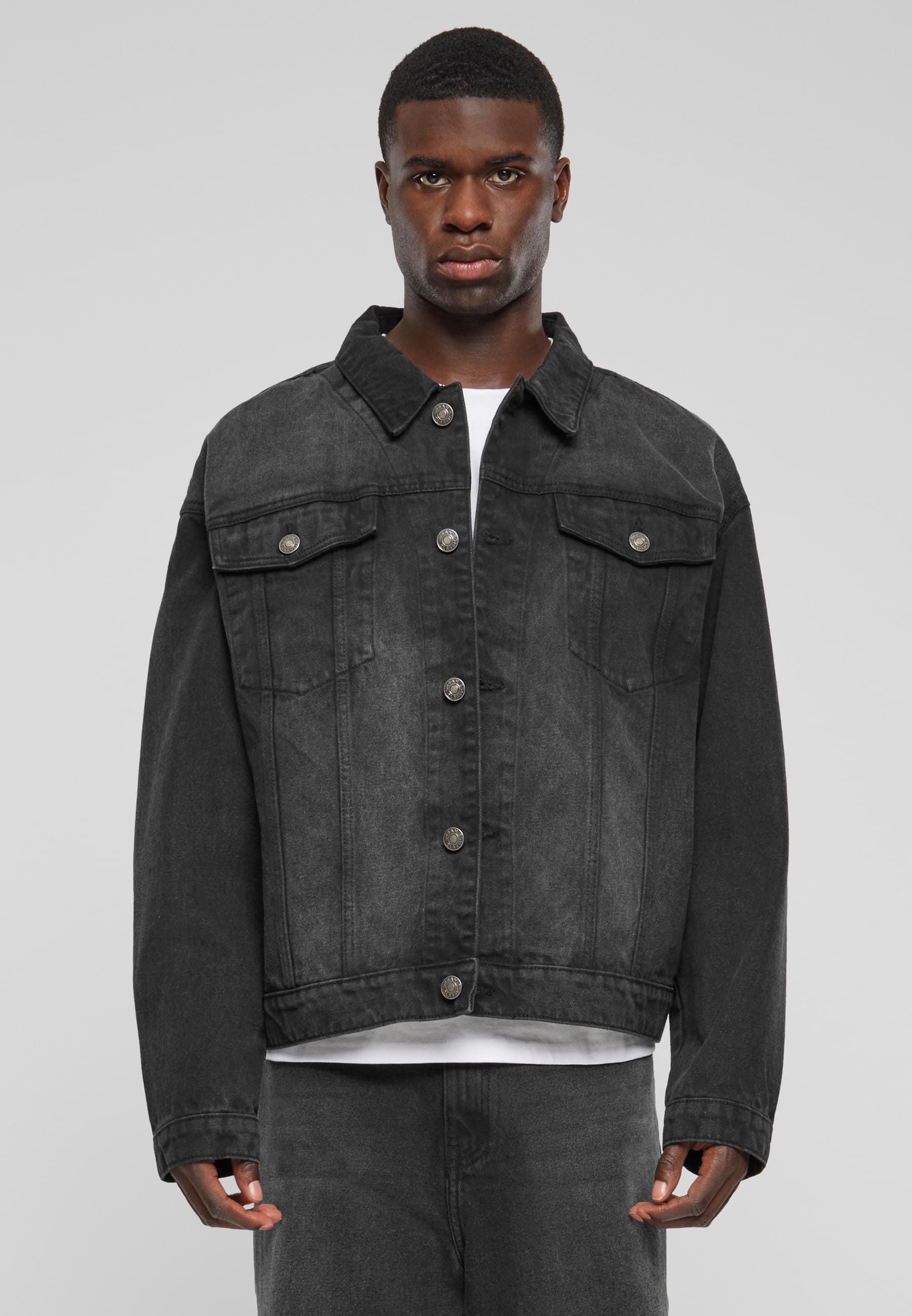 URBAN CLASSICS Jeansjacke »Urban Classics Herren Heavy Ounce Boxy Denim Jacket«, (1 St.), ohne Kapuze