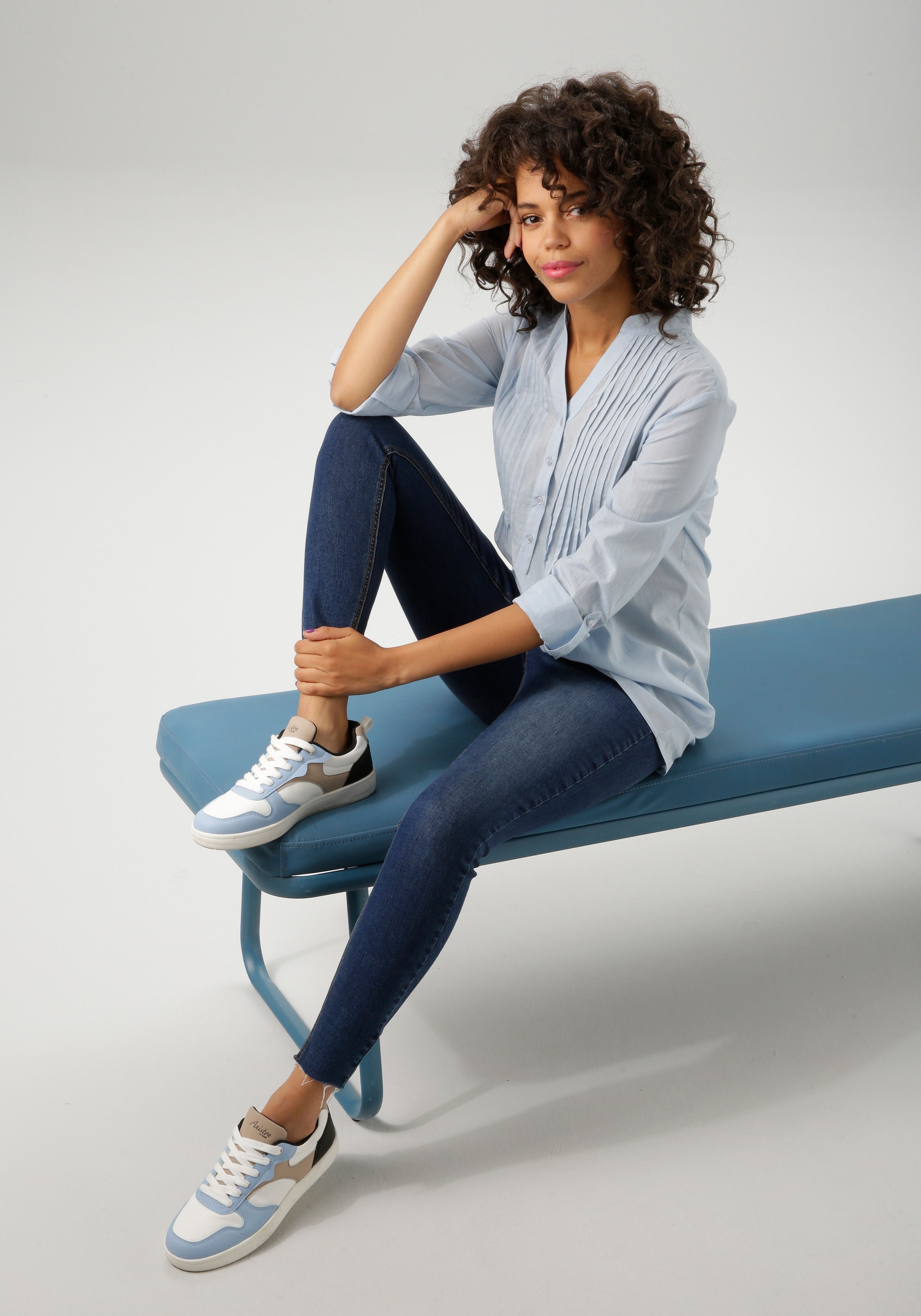 Aniston CASUAL Longbluse mit dekorativer Biesenverarbeitung