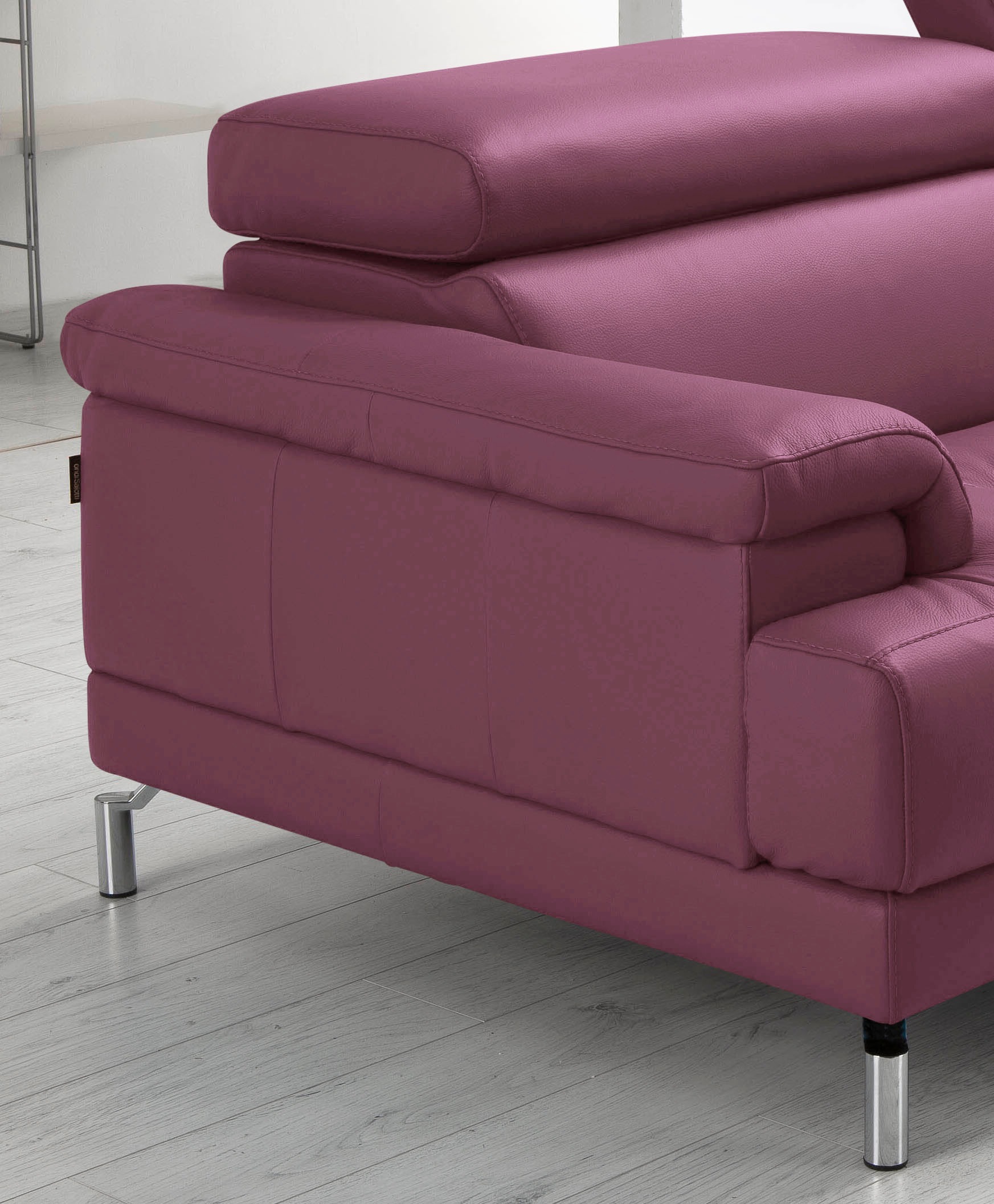 Egoitaliano 2,5-Sitzer »Soul, Design und Sitzkomfort auf hohem Niveau, tolle Details«, inkl. Kopfteilverstellung für noch mehr Komfort, Designfuß