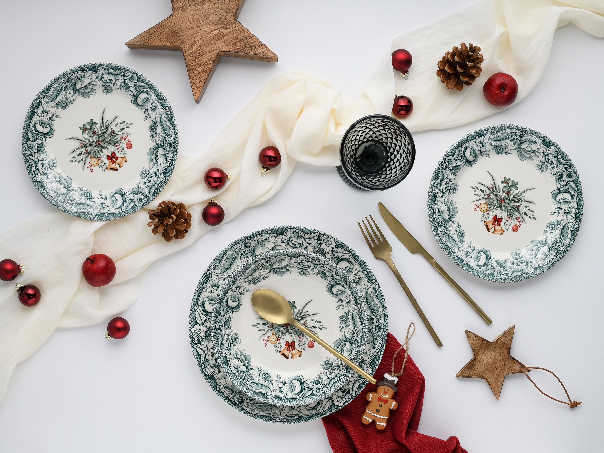 CreaTable Teller-Set »Weihnachten Grün, Tellerset 12-tlg«, (Set, 12 tlg.), Weihnachtsdekorationen als Zentralmotiv