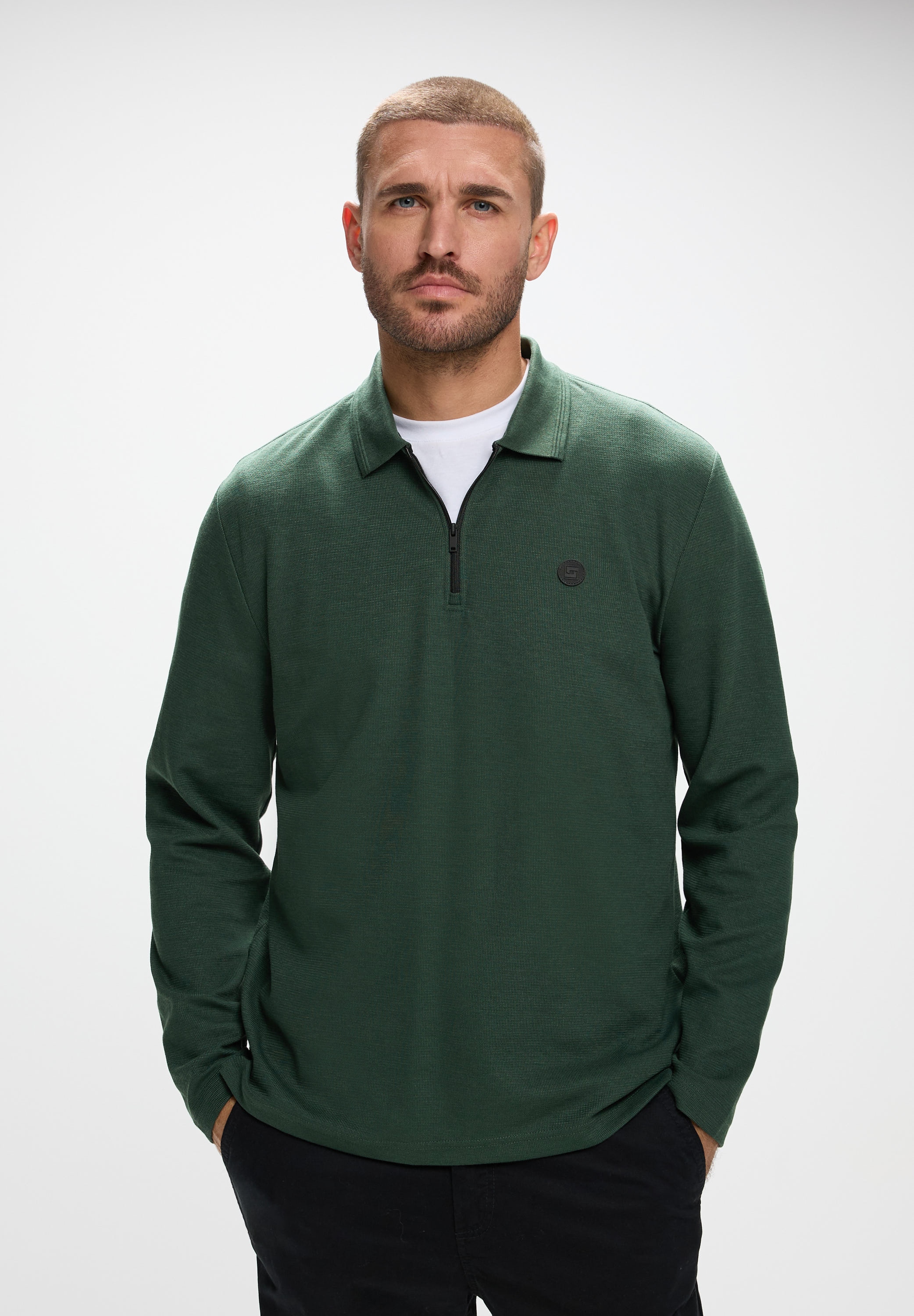 STREET ONE MEN Poloshirt mit Seitlichen Einschlitzen am Saum günstig online kaufen