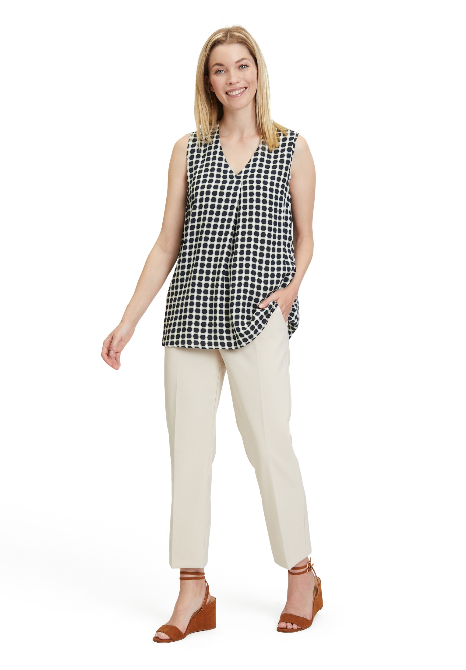 Betty Barclay Schlupfbluse »Betty Barclay Tunika-Bluse mit V-Ausschnitt«