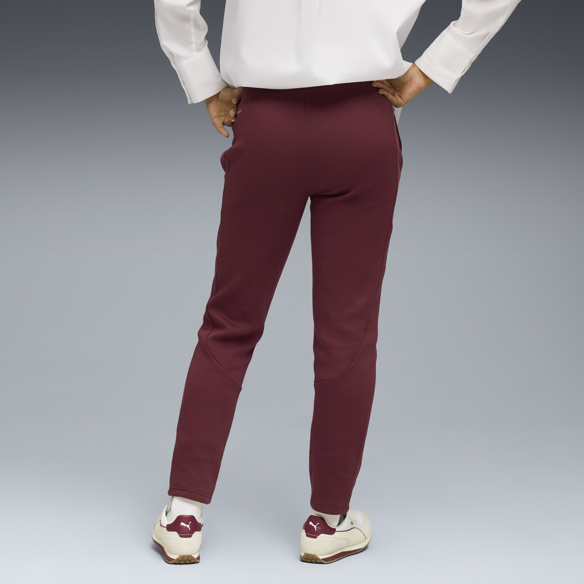 PUMA Sporthose »Evostripe Jogginghose Damen«