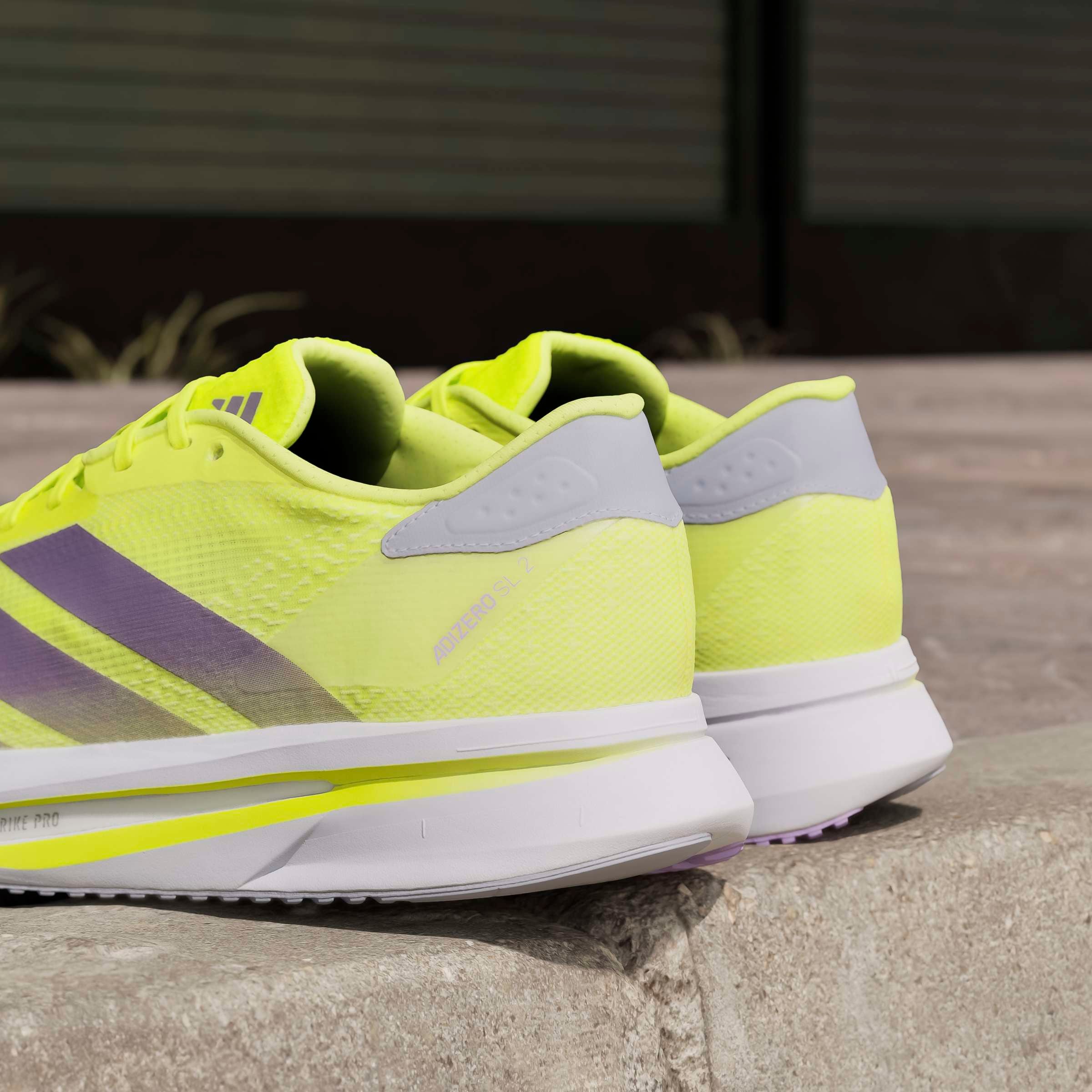 adidas Performance Laufschuh »ADIZERO SL2 M«  mit Lightstrike-Sohle
