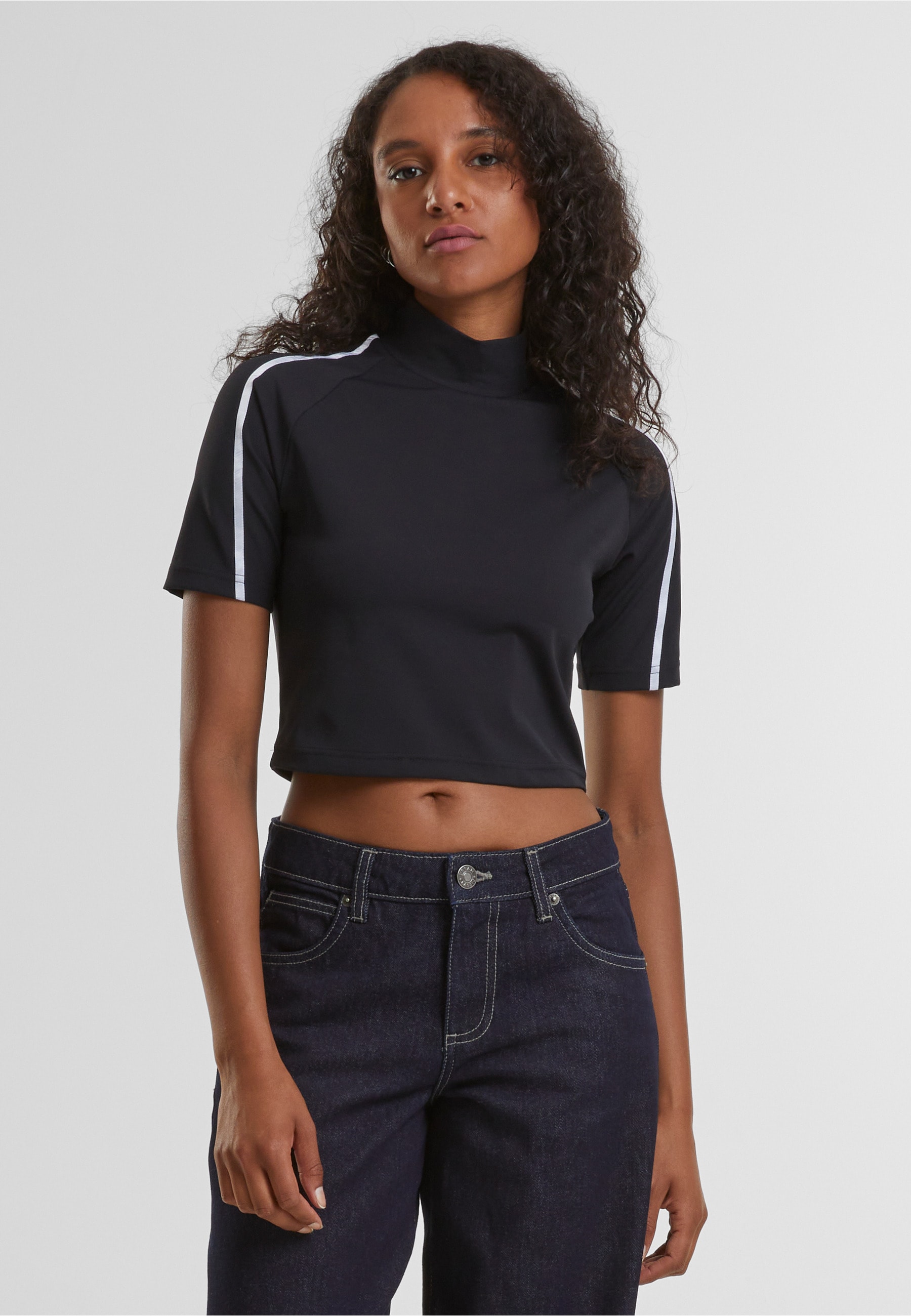 URBAN CLASSICS T-Shirt »Urban Classics Ladies High Neck Short Tee« 1 Stk.