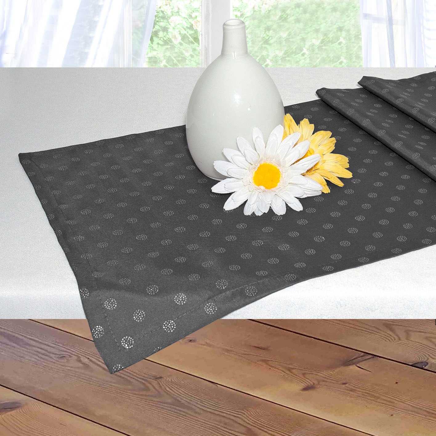 Delindo Lifestyle Tischläufer "Neville" unifarben mit Glitzereffekten günstig online kaufen