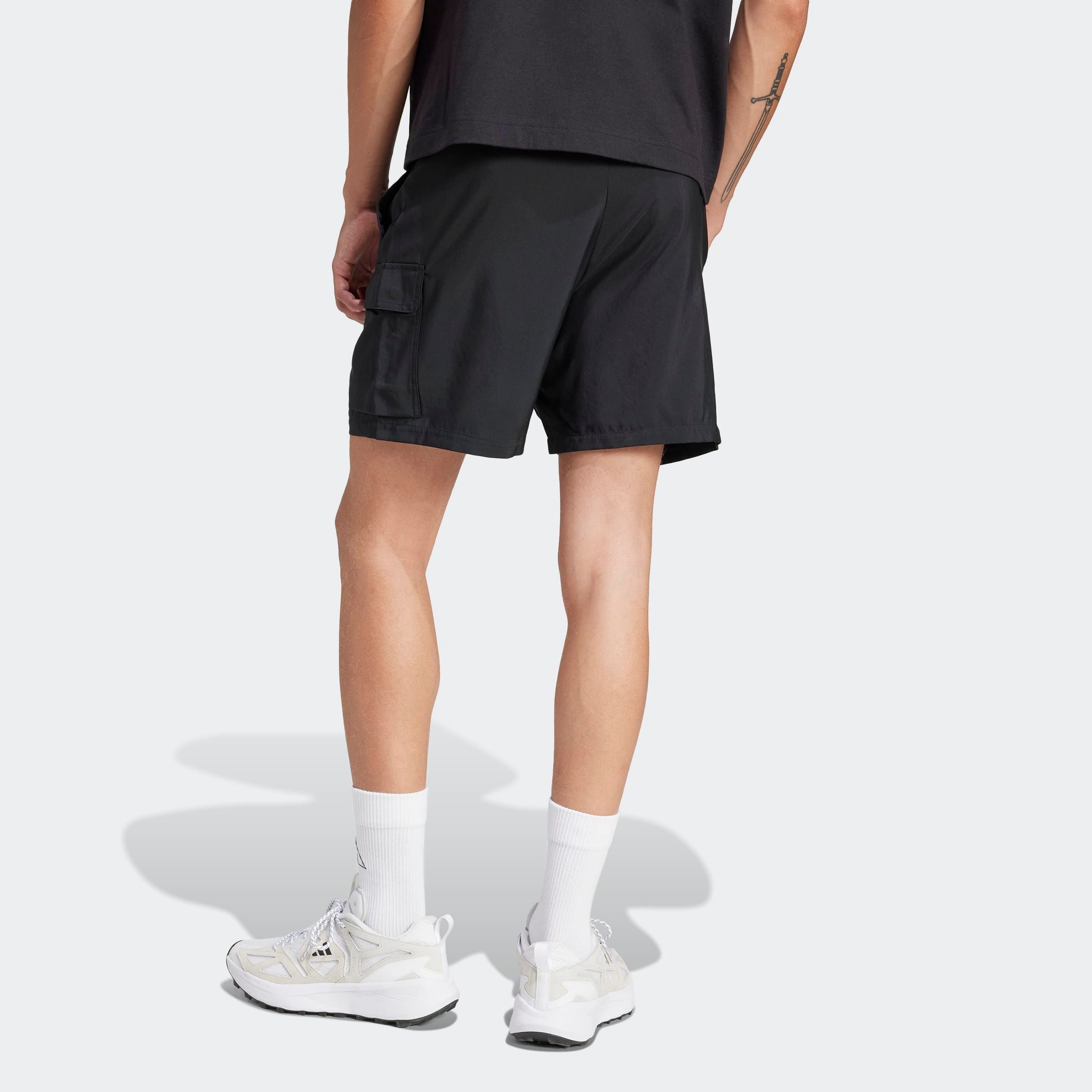 adidas Sportswear Shorts »ESSENTIALS SMALL LOGO CARGO CHELSEA«