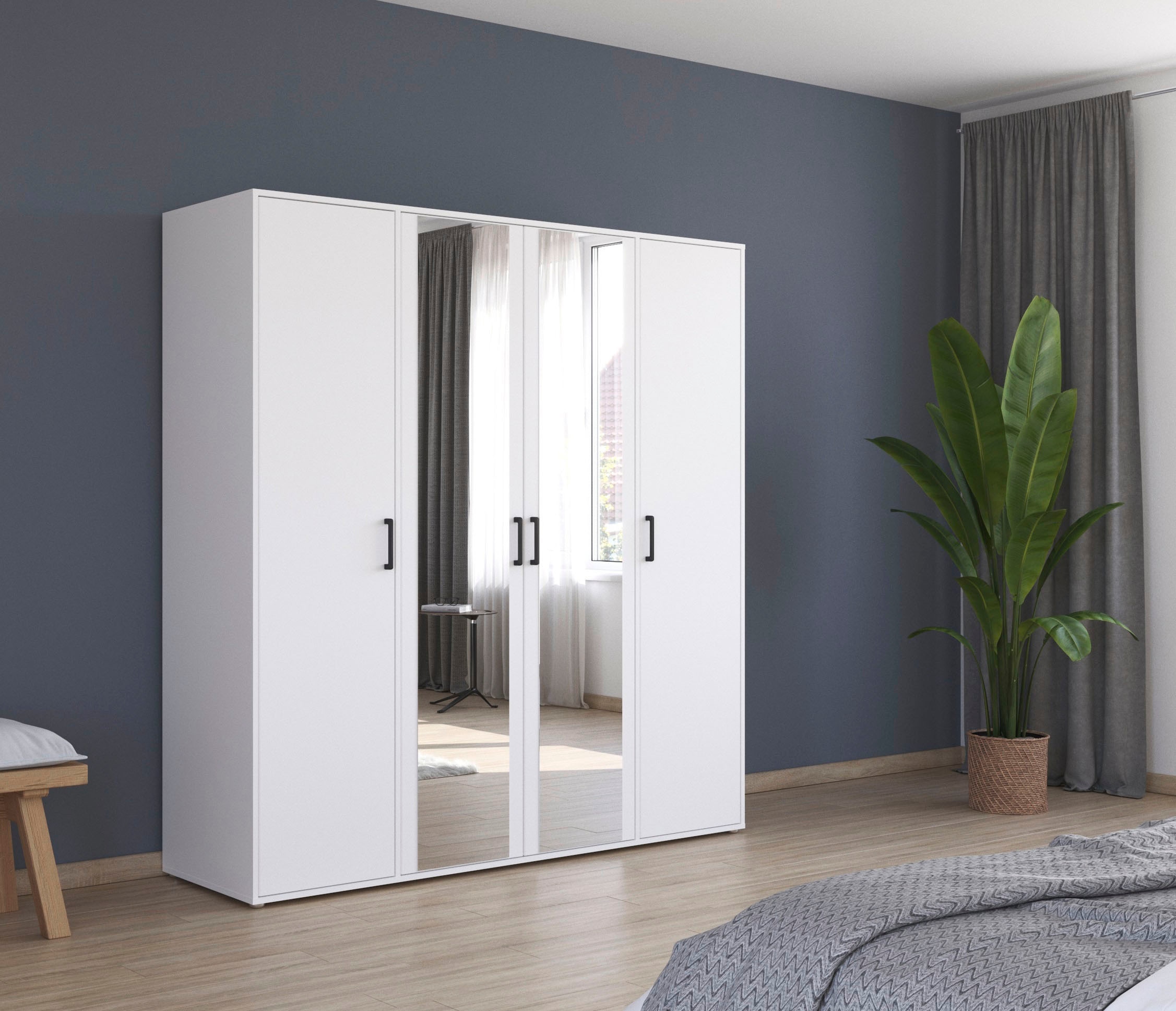 rauch Drehtürenschrank »Kleiderschrank Schrank Garderobe Wäscheschrank VOYAGER«, (in 3 verschiedenen Ausstattungen BASIC/CLASSIC/PREMIUM), mit modernen Griffen in Graumetallic und Spiegel