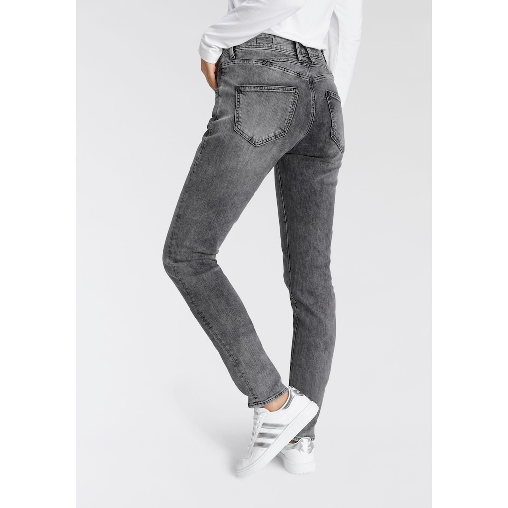 Herrlicher Slim-fit-Jeans »PEPPY SLIM POWERSTRETCH«