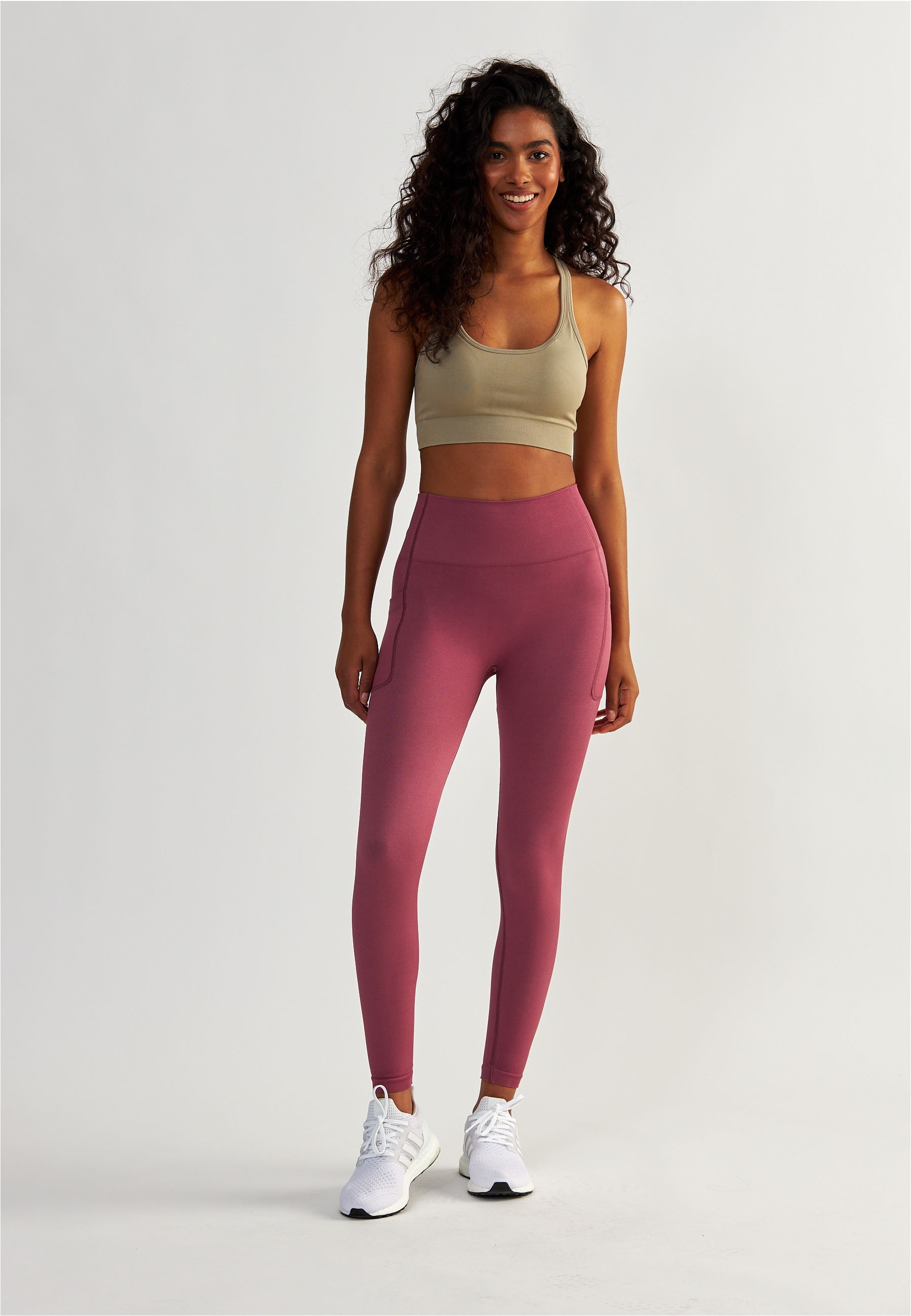 BeShaped Sporthose »Lift Me Up«, (1 tlg.), mit atmungsaktiver Eigenschaft