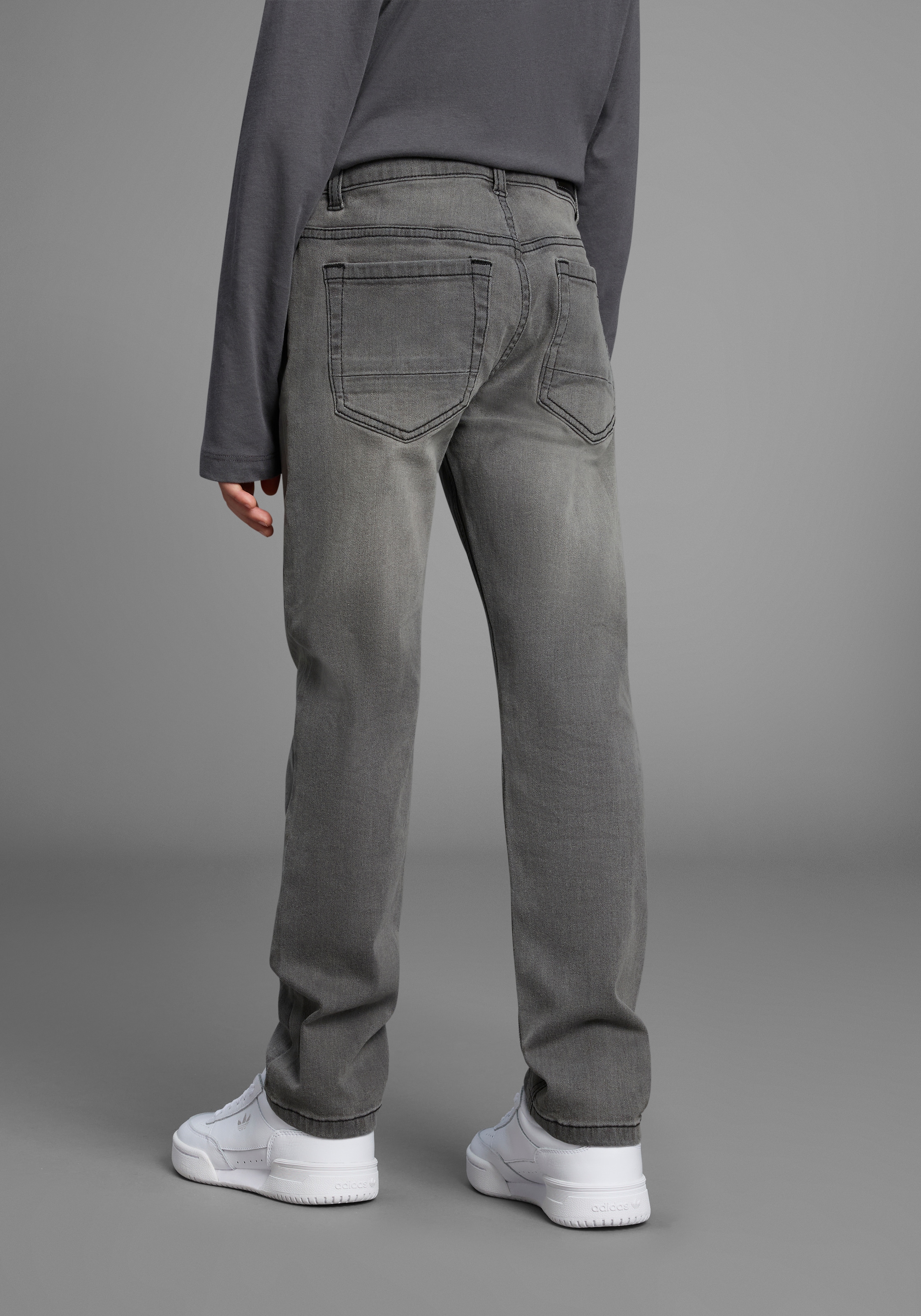KIDSWORLD Straight-Jeans »Gerade Stretchjeans«, Stretchjeans in authentischer Waschung