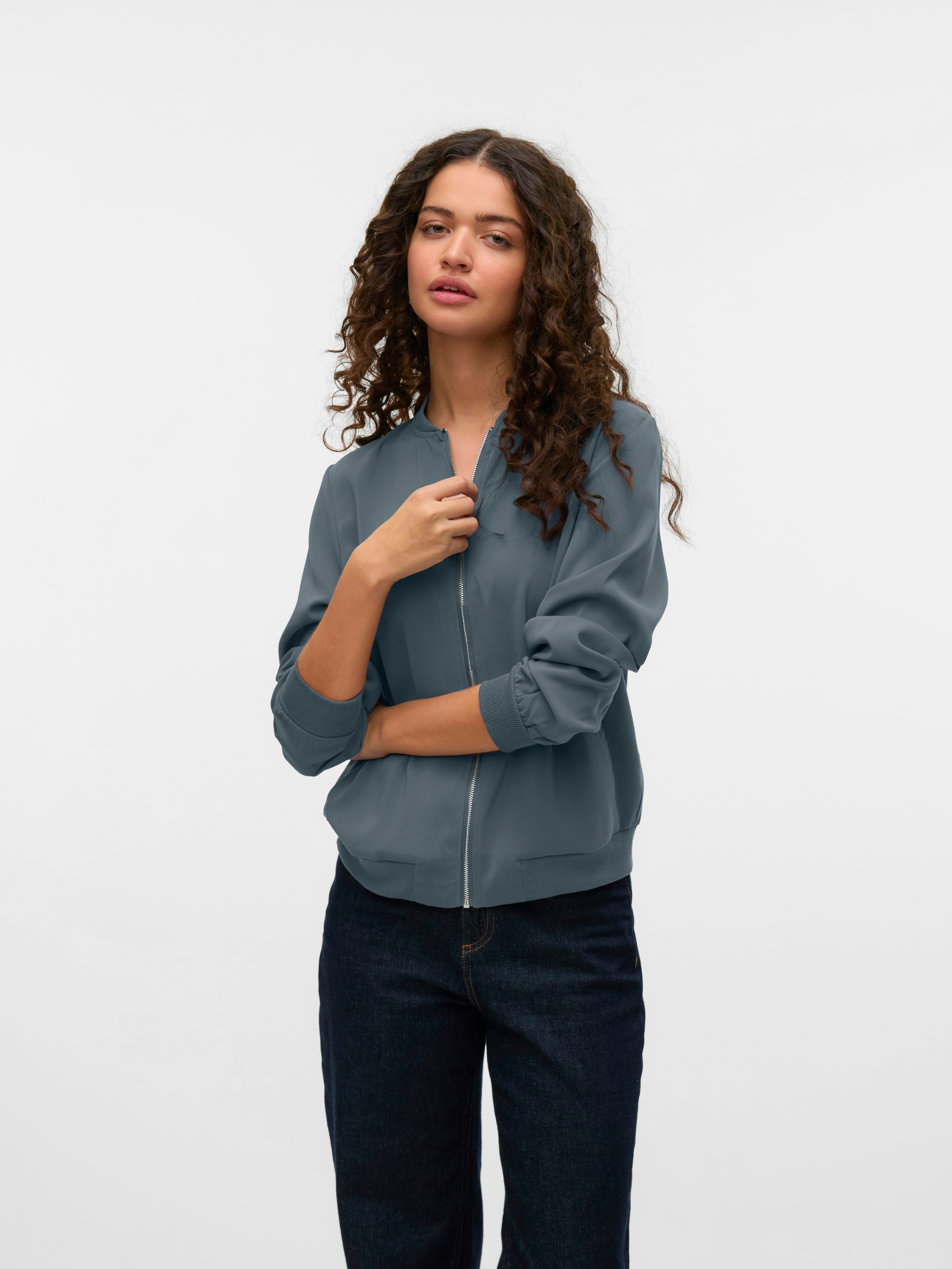 Vero Moda Bomberjacke "VMCOCO L/S BOMBER", in modisch kurzer Form günstig online kaufen