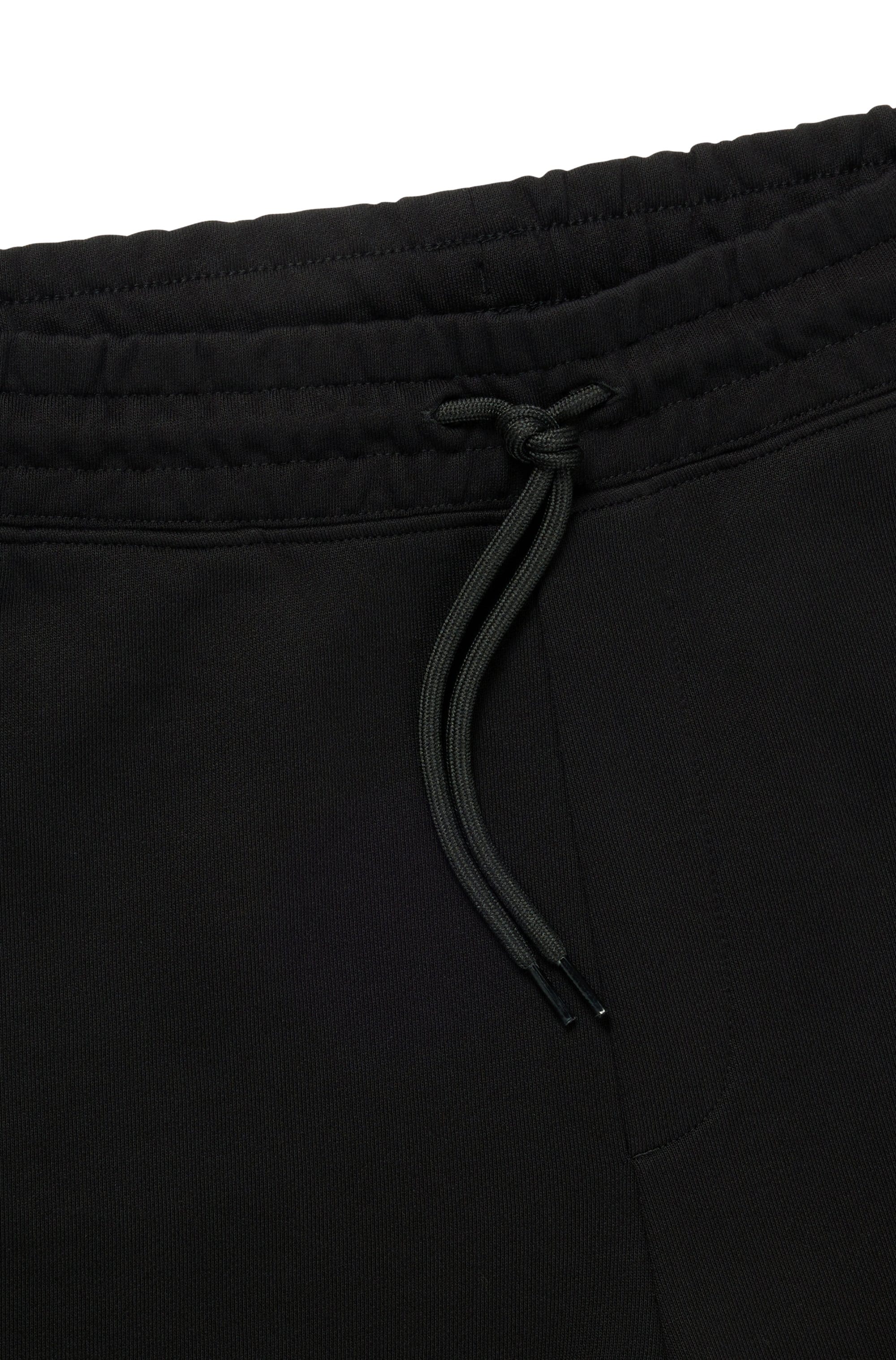 HUGO Blue Sweatshorts »Nasensio«, mit Markenlabel