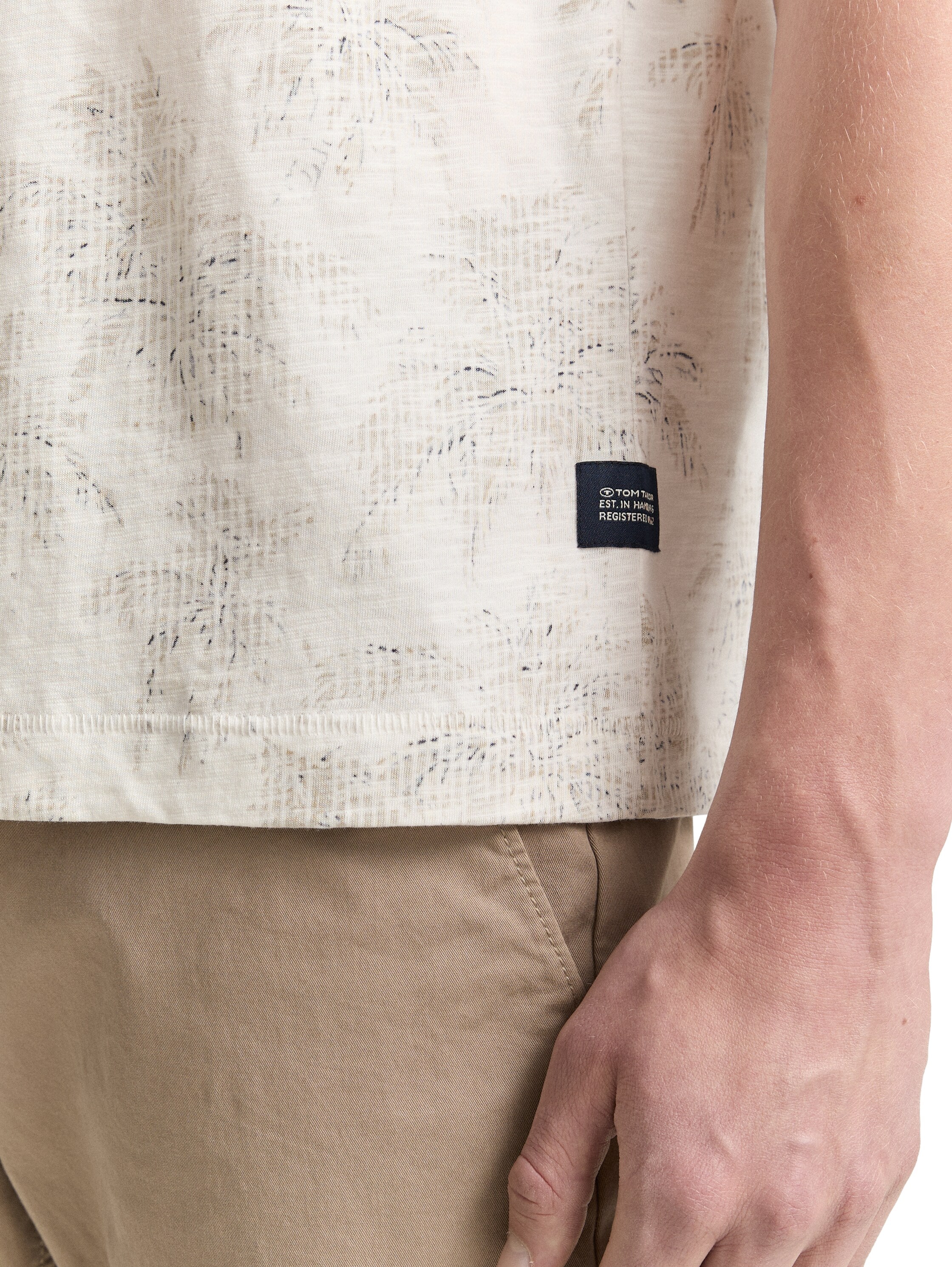 TOM TAILOR T-Shirt, mit All-Over Palmen Print