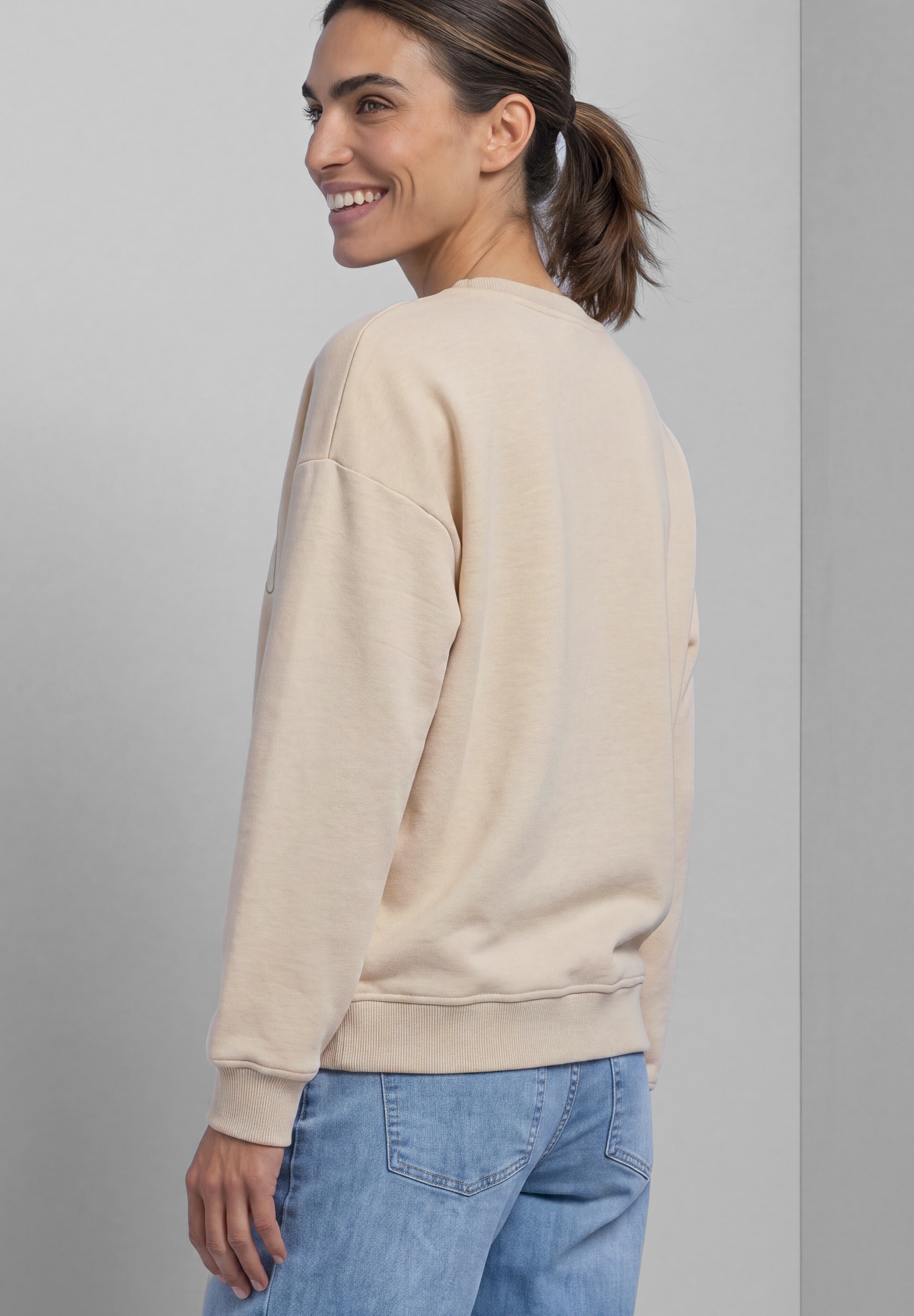 STREET ONE Sweatshirt , aus softem Materialmix
