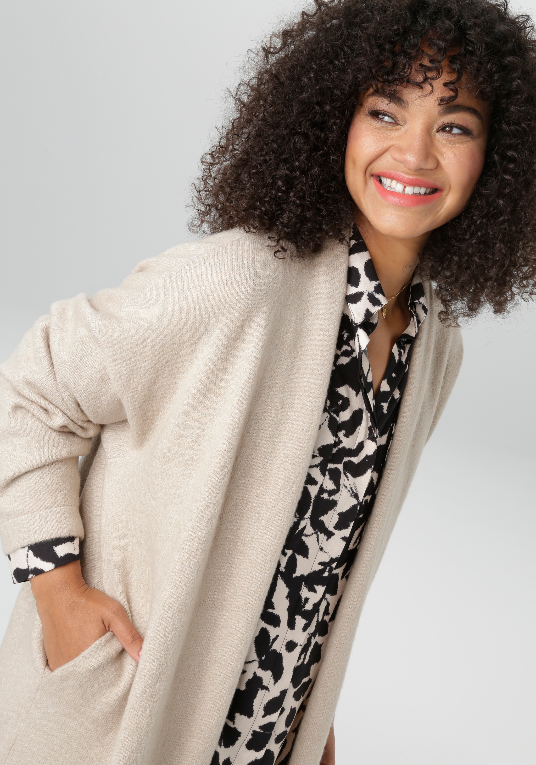 Aniston PLUS Strickjacke, in kuscheliger Qualität - NEUE KOLLEKTION