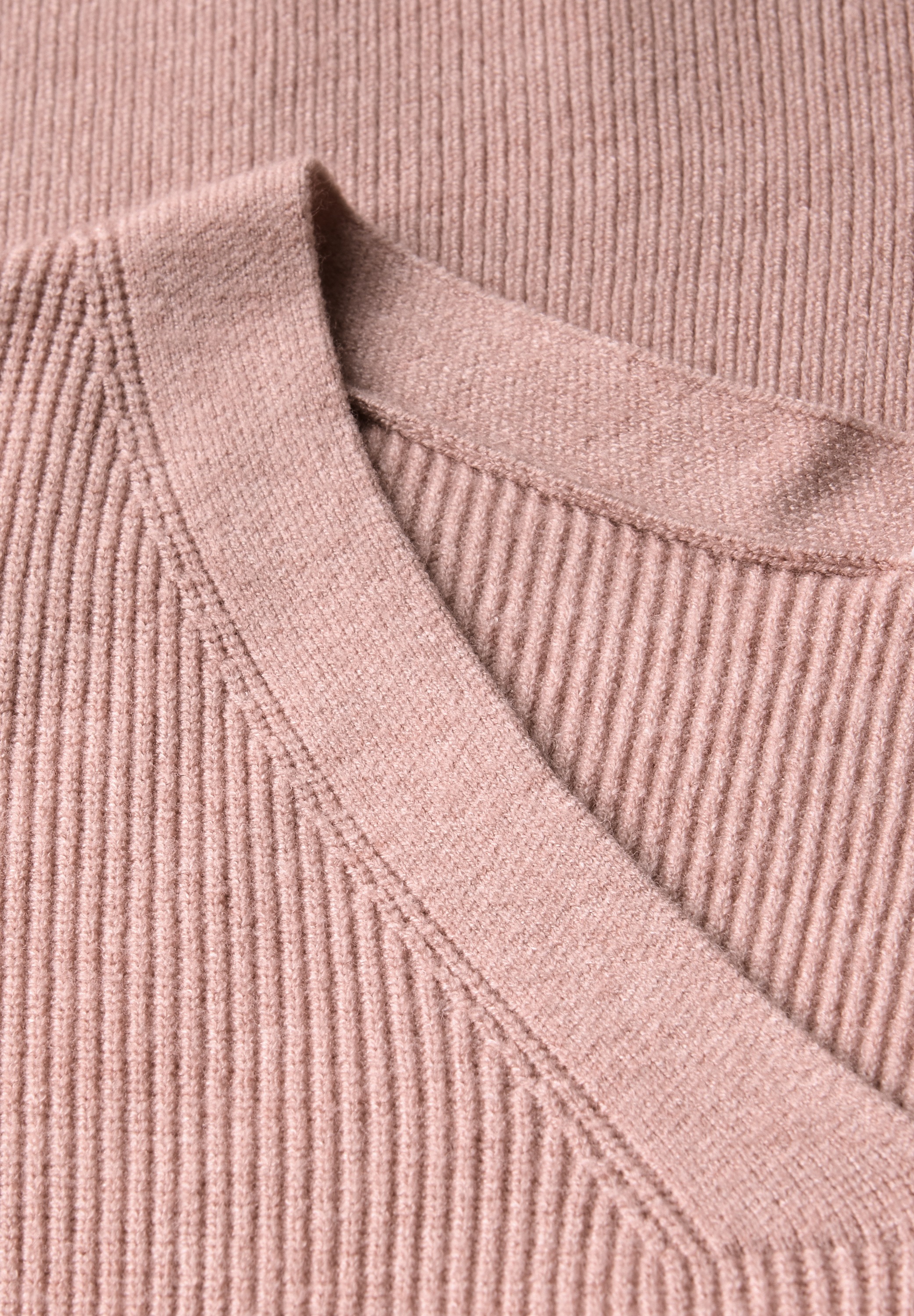 STREET ONE Strickpullover, aus softem Materialmix