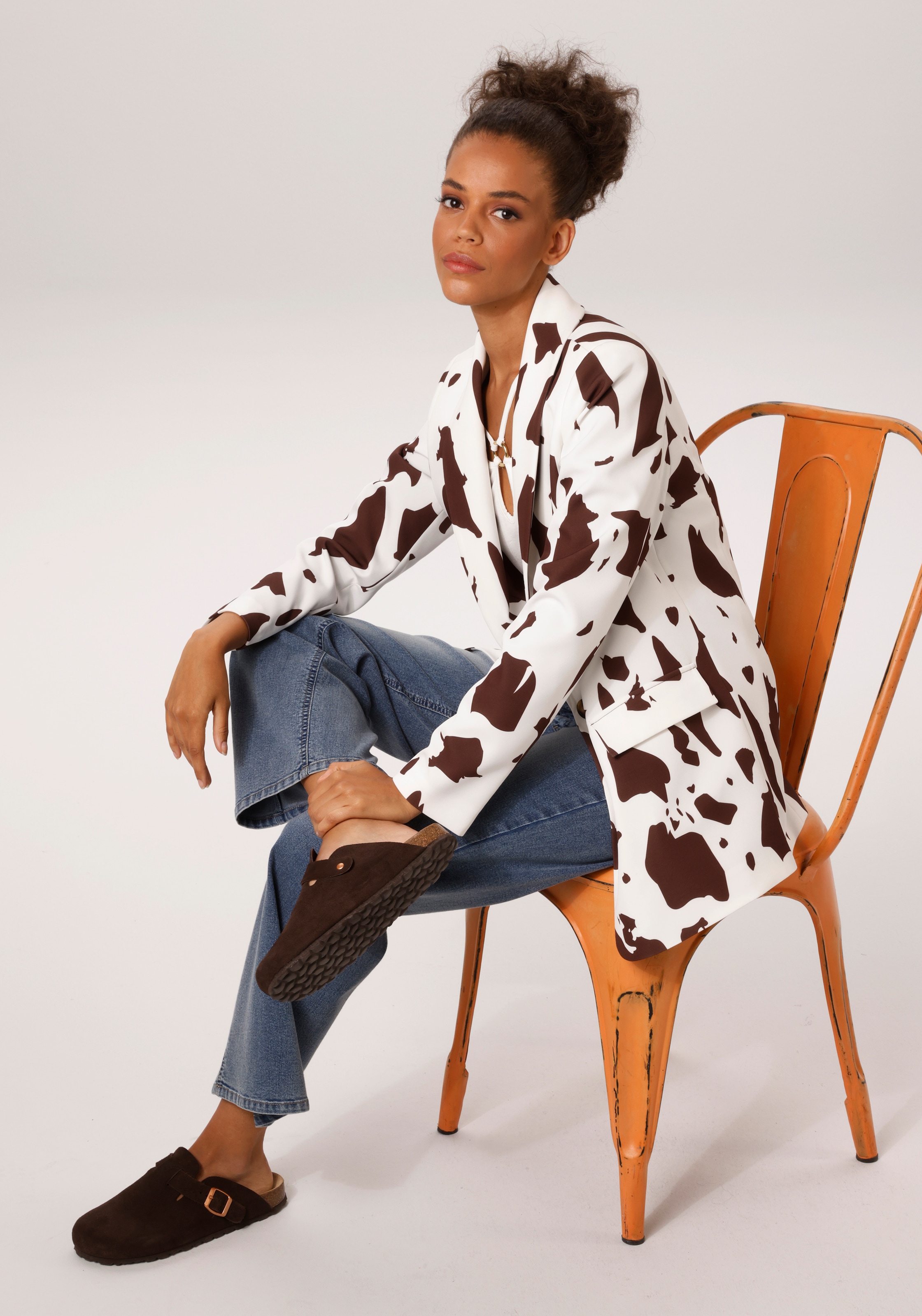 Aniston CASUAL Longblazer mit topaktuellen Kuh-Flecken -jedes Teil ein Unikat - NEUE KOLLEKION