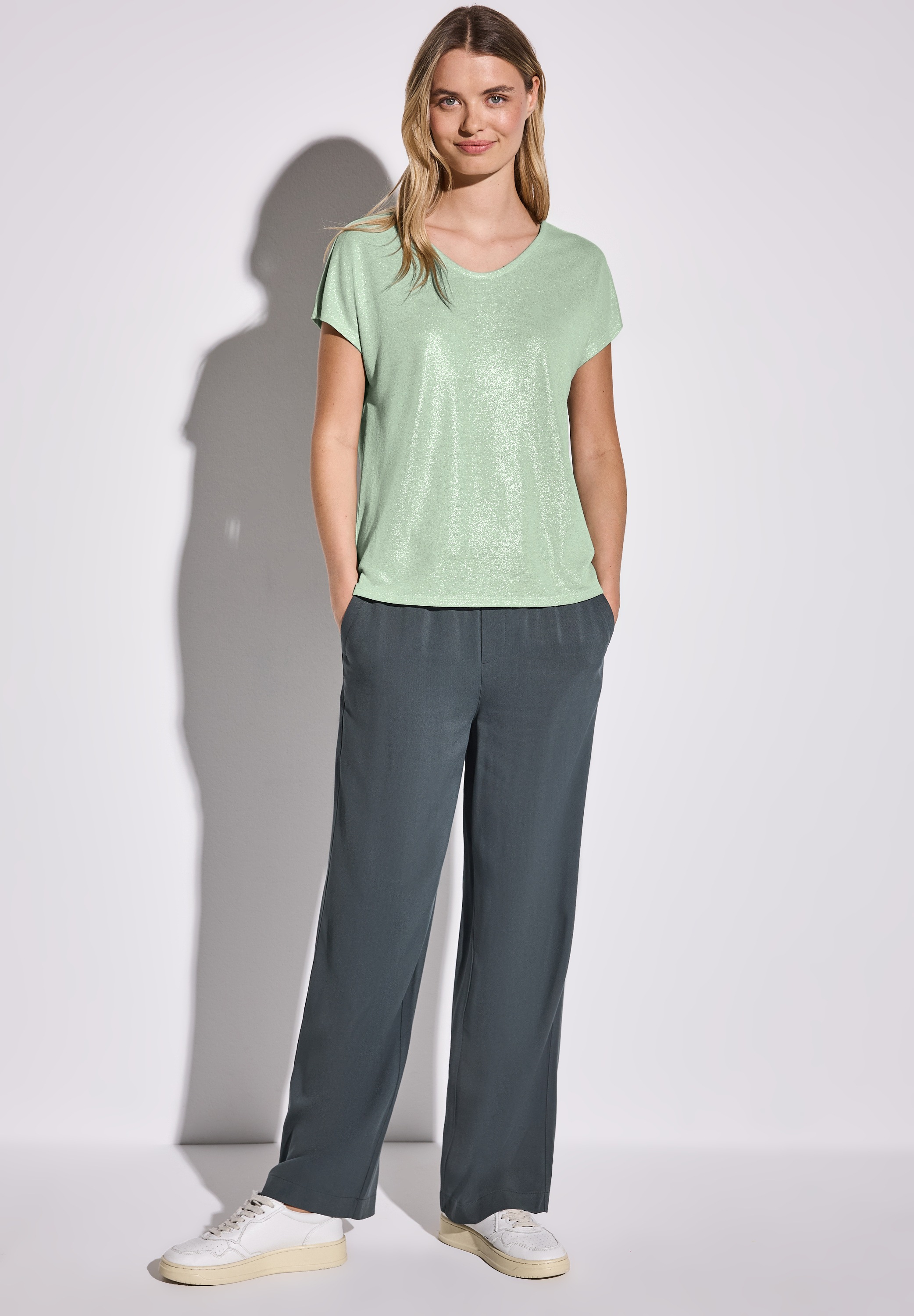 Thumbnail - STREET ONE T-Shirt, mit Seitlichen Einschlitzen am Saum